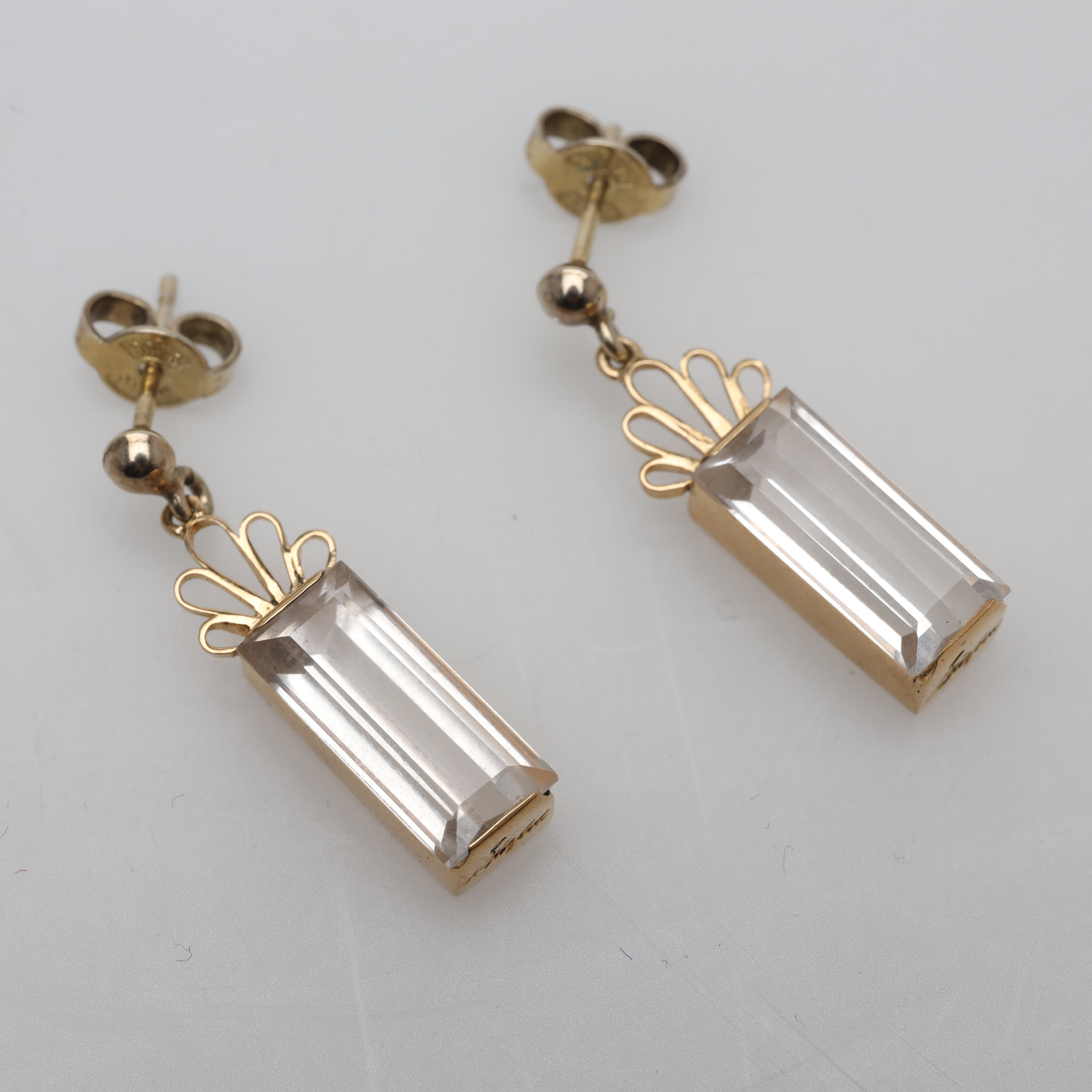 ÖRHÄNGEN ett par, Stigberg, 18K/ silver, bruttovikt ca 4,8 gram.