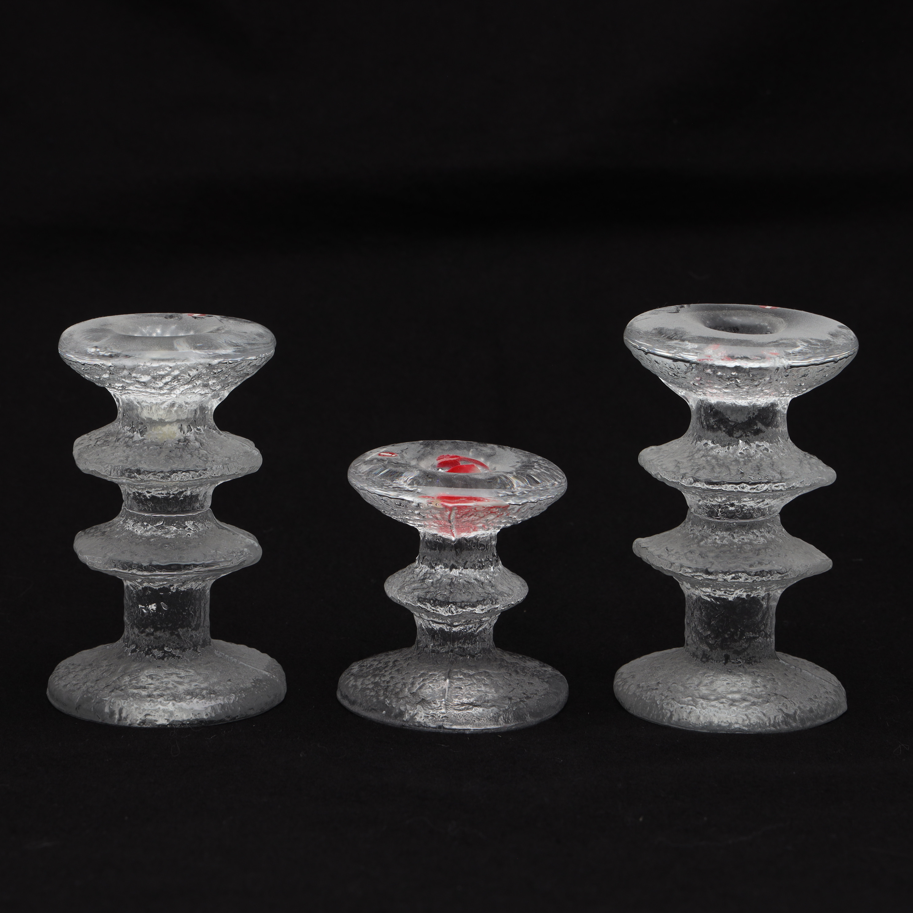 TIMO SARPANEVA. LJUSSTAKAR, 3 stycken, glas, "Festivo", Iittala.