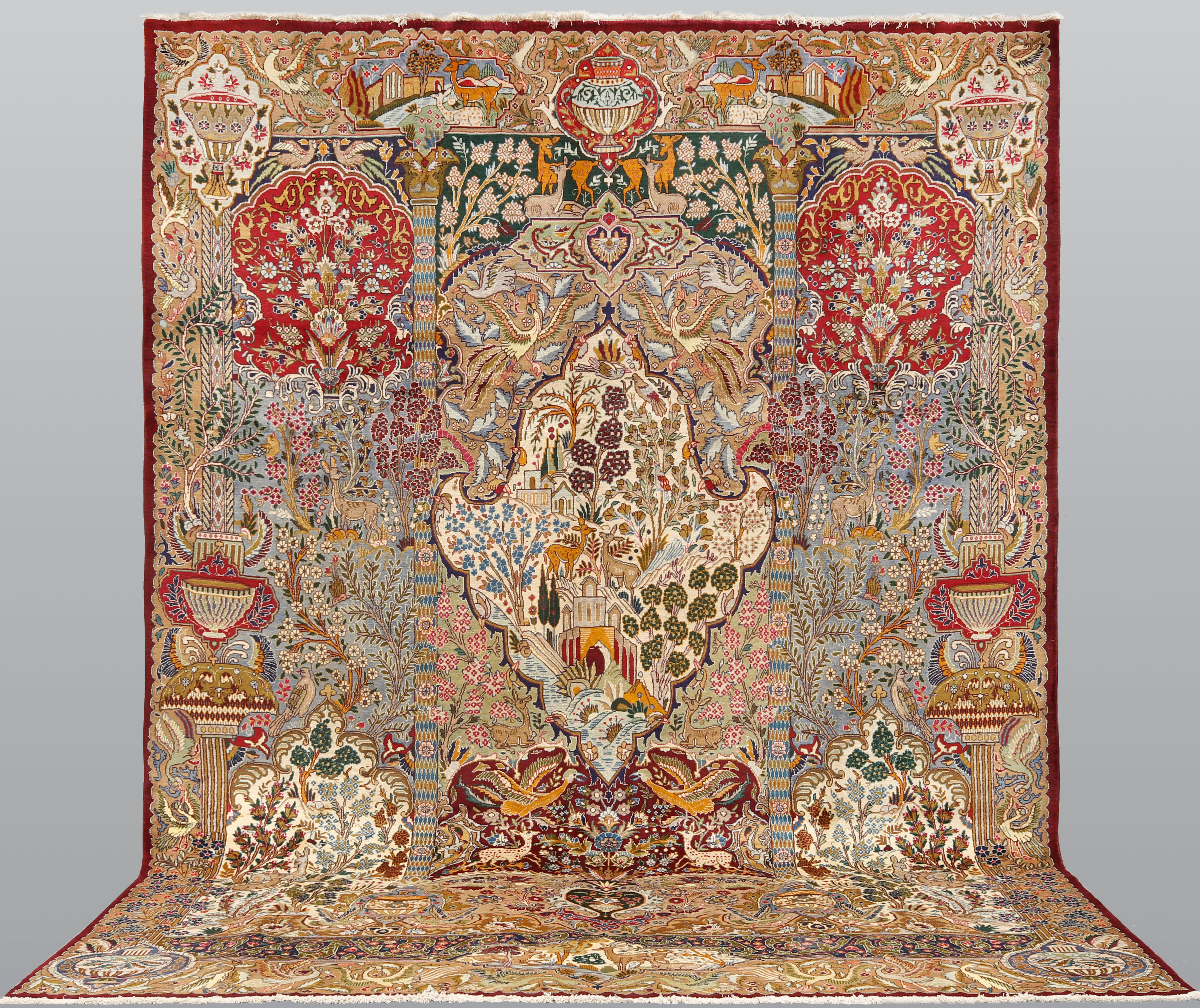 ORIENTMATTA. Figural Kashmar, 400 x 300 cm.