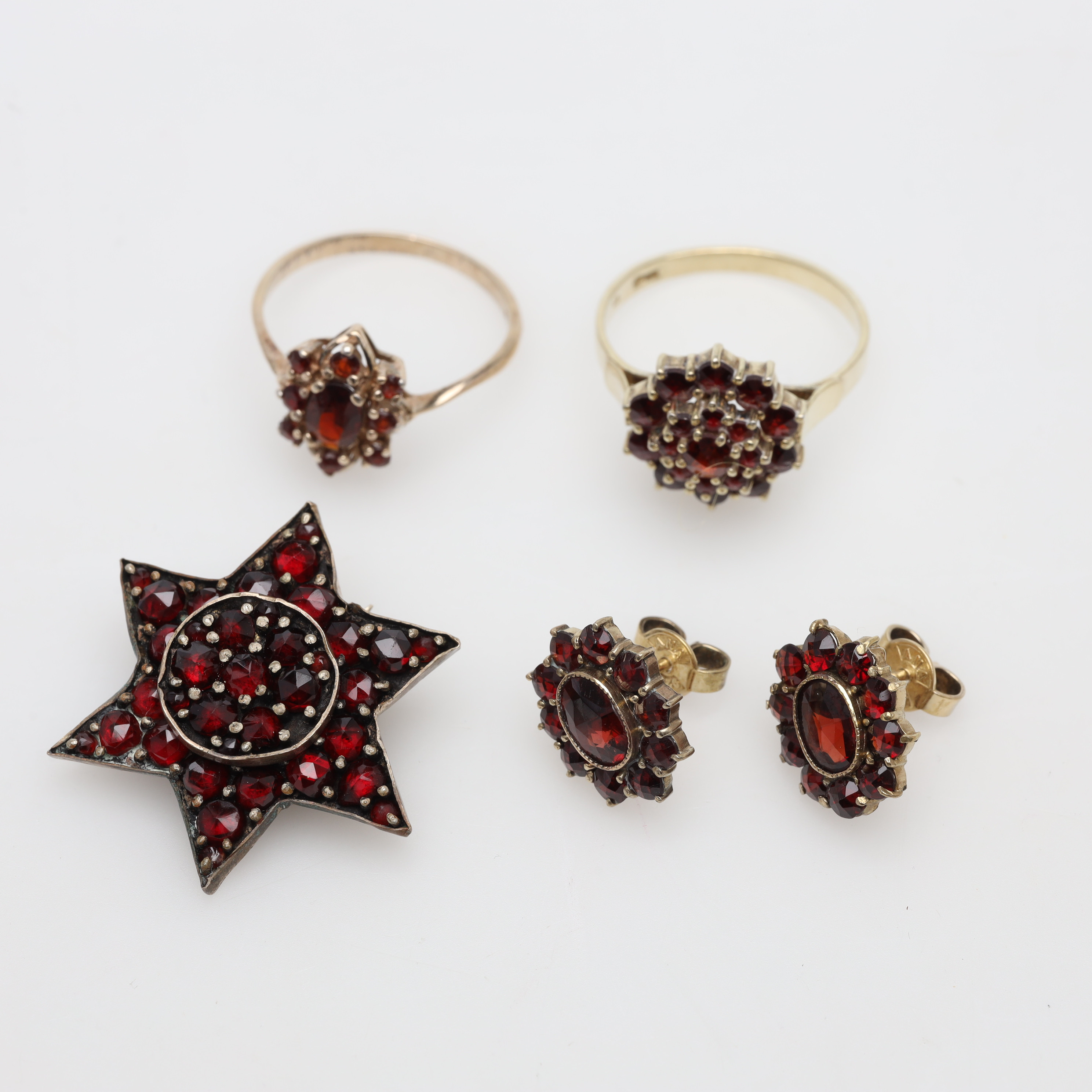 SMYCKEN 5 delar, silver, metall, granater.