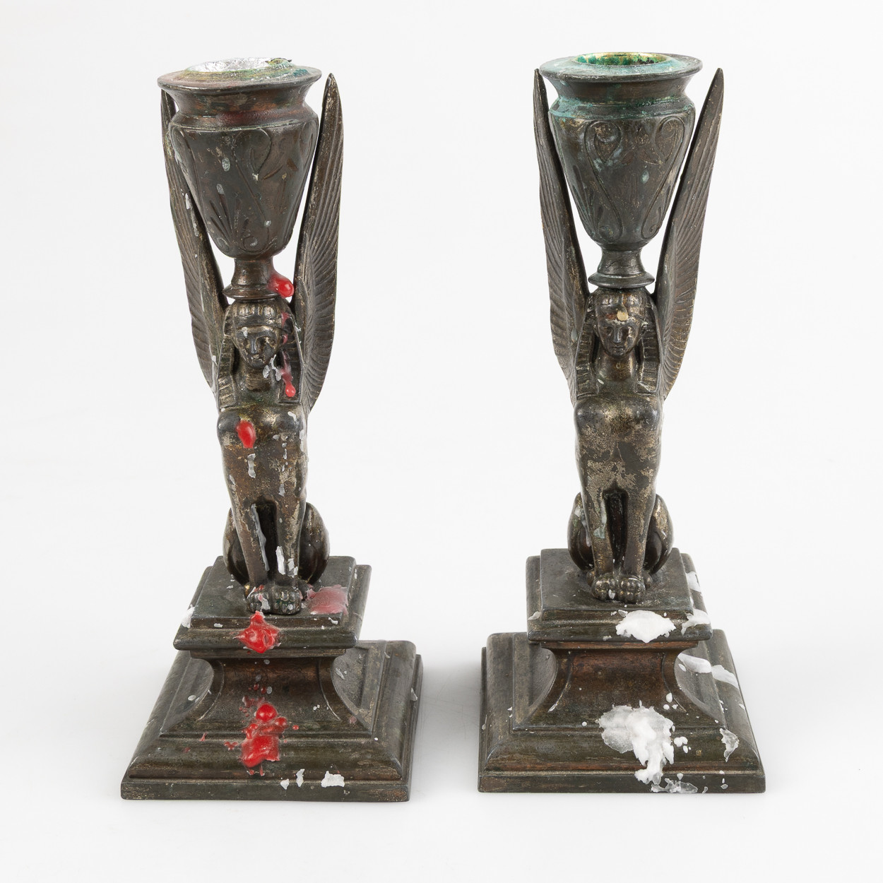 LJUSSTAKAR, 1 par, bronserad zink (spelter), 18/1900-tal.