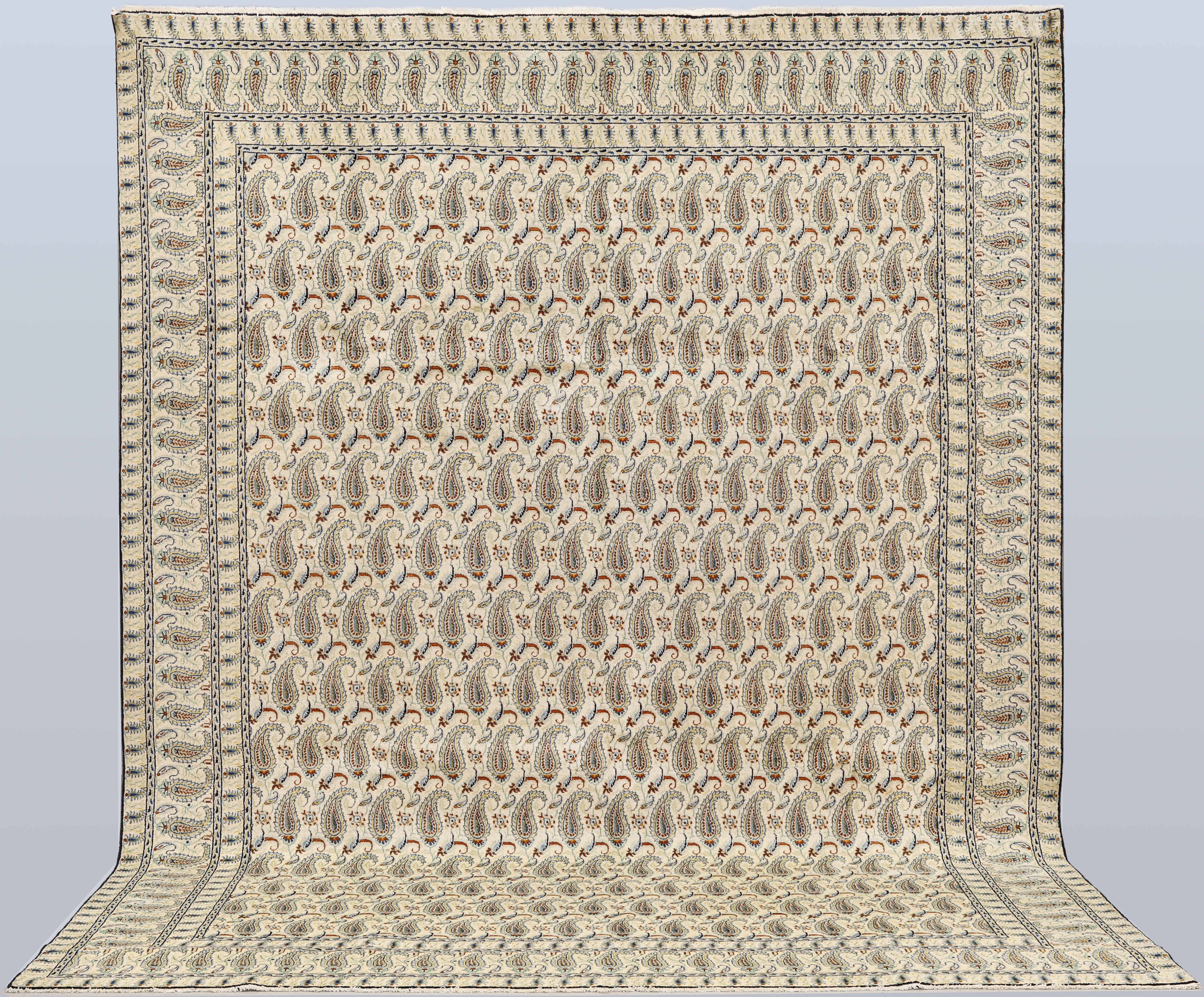 ORIENTMATTA. Ljus Keshan, Boteh Mir-mönstrad, 388 x 294 cm.