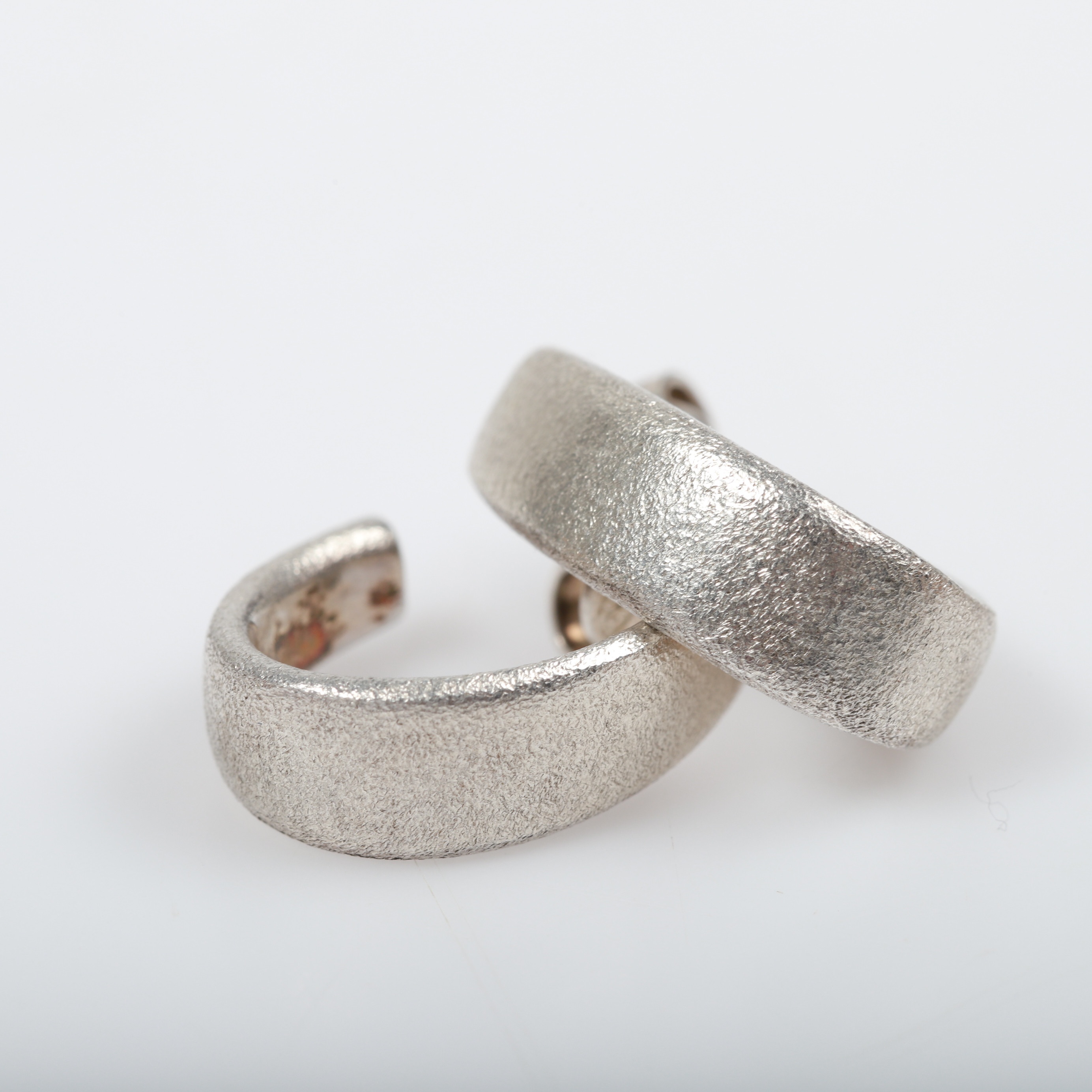 STAFFAN SANDBERG. Örhängen, 1 par, sterlingsilver.