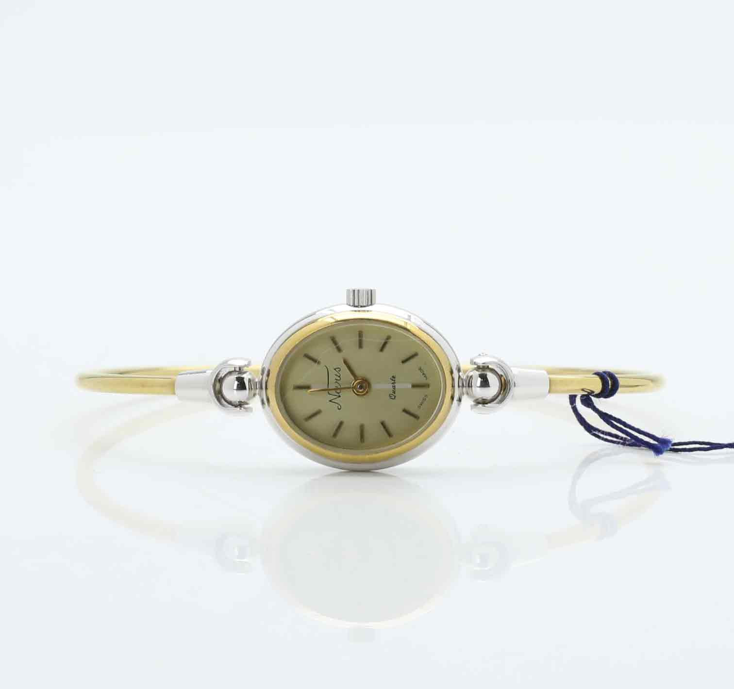 DAMARMBANDSUR, Novus.