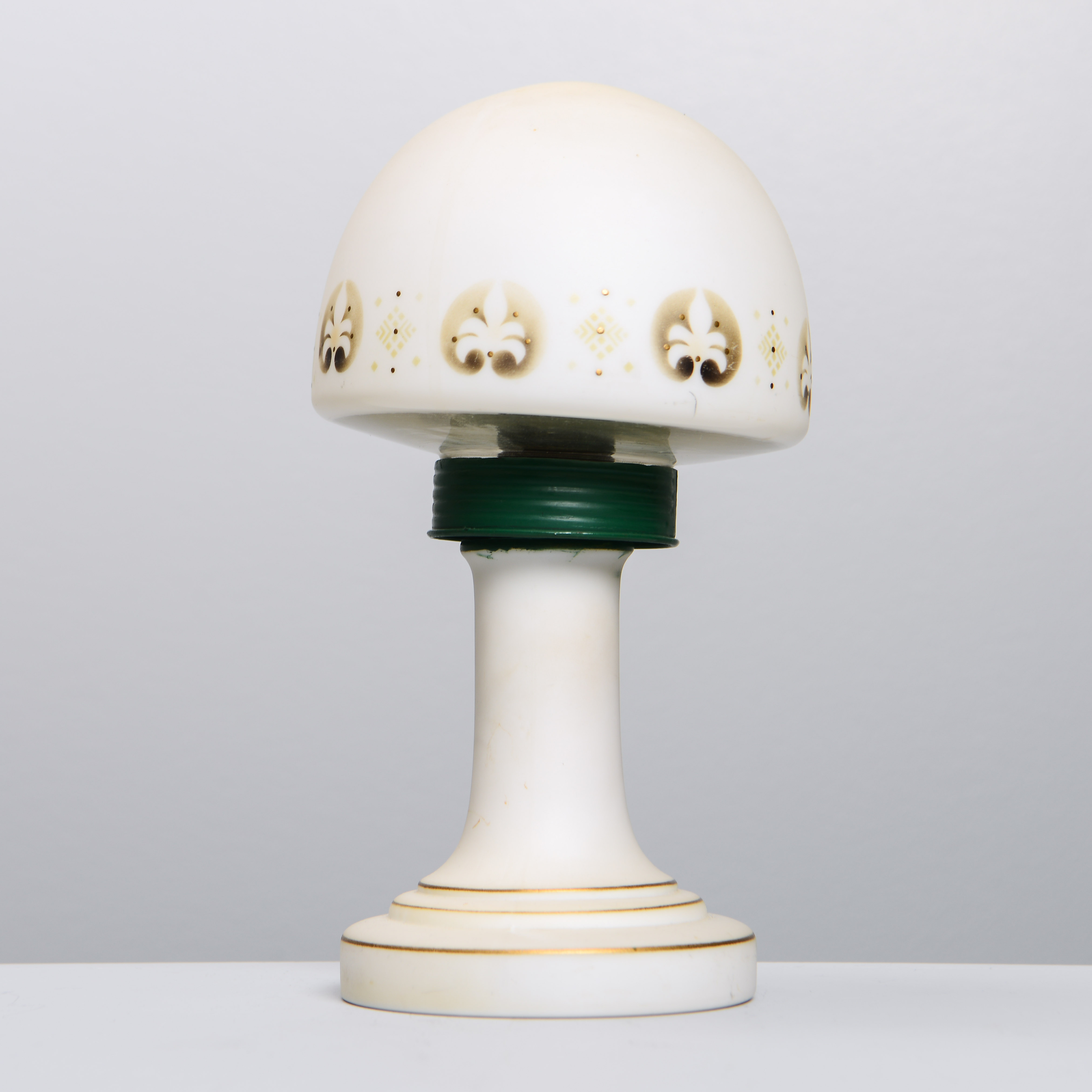 BORDSLAMPA, 1900-talets första del.