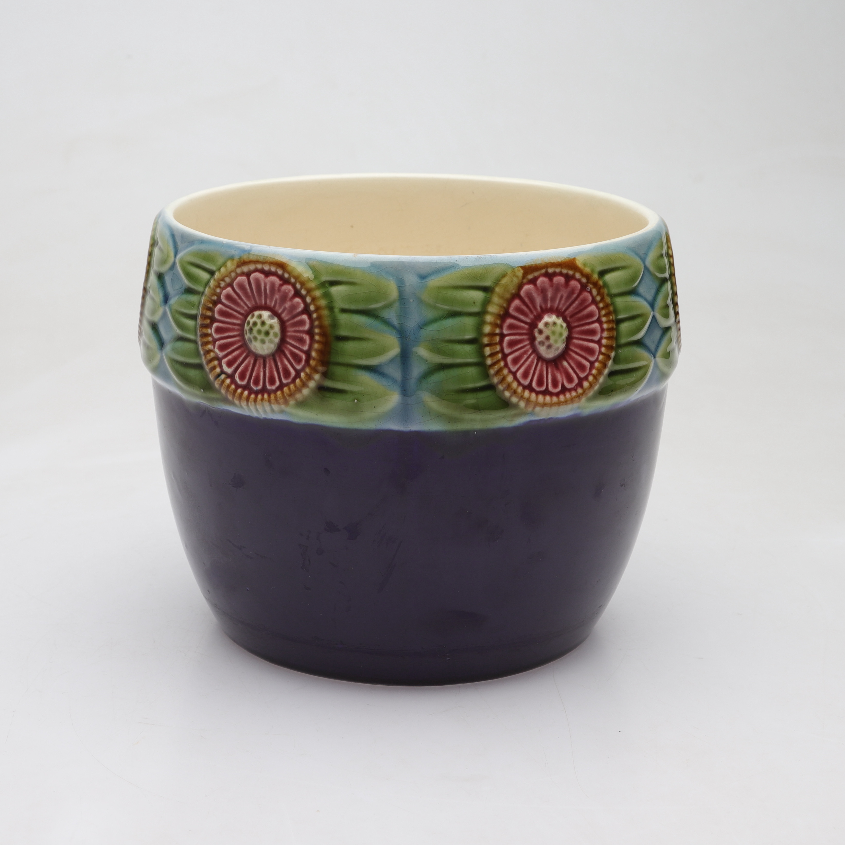 YTTERFODER, flintgods, Jugend, 1900-talets första hälft.