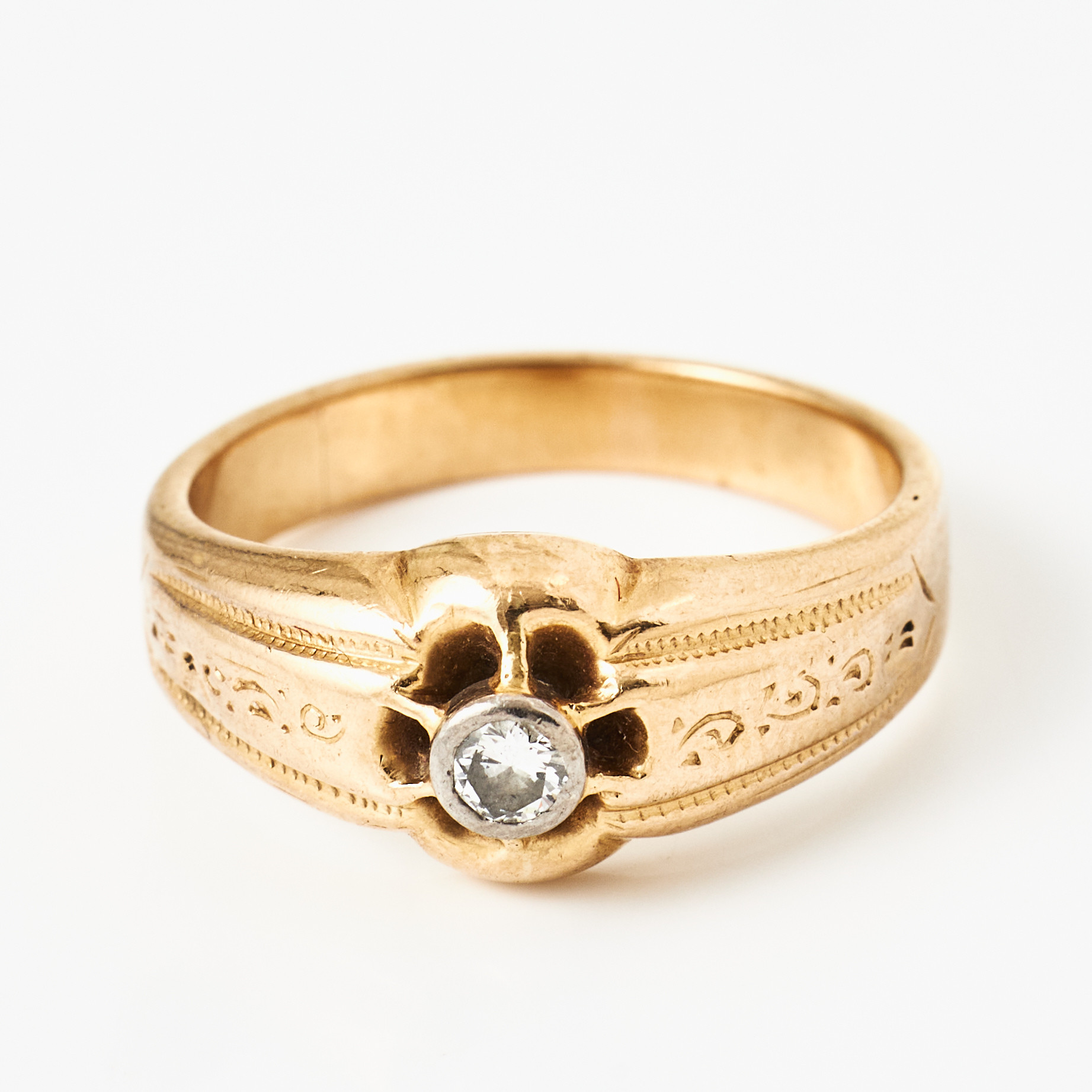 RING, 18 k guld, briljant ca 0,07 ct., otydliga svenska stämplar.