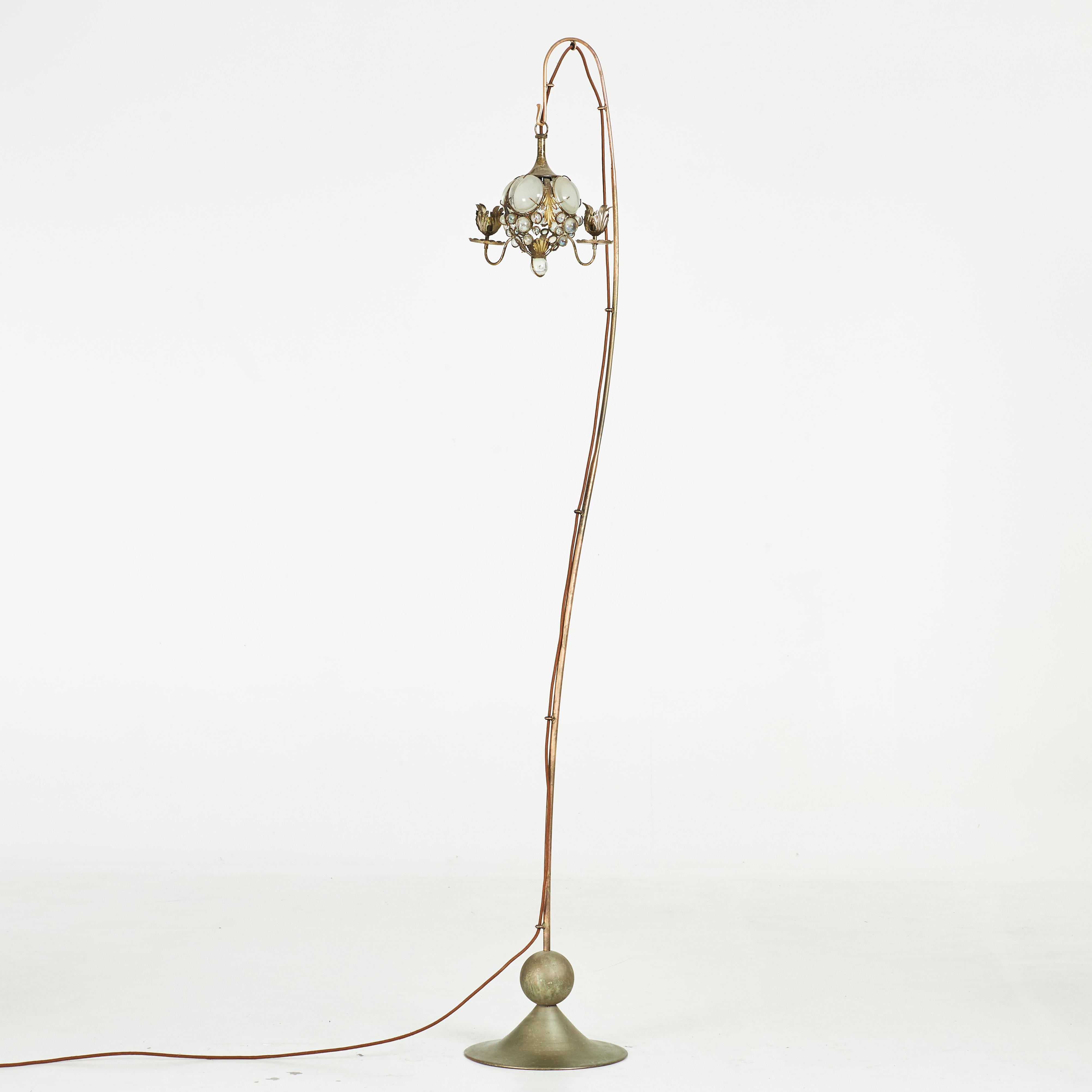 MARK BRAZIER JONES. golvlampa / golvljusstake, "Sera", för två ljus samt elektrifiersd med 1 ljuspunkt, stål samt glas.