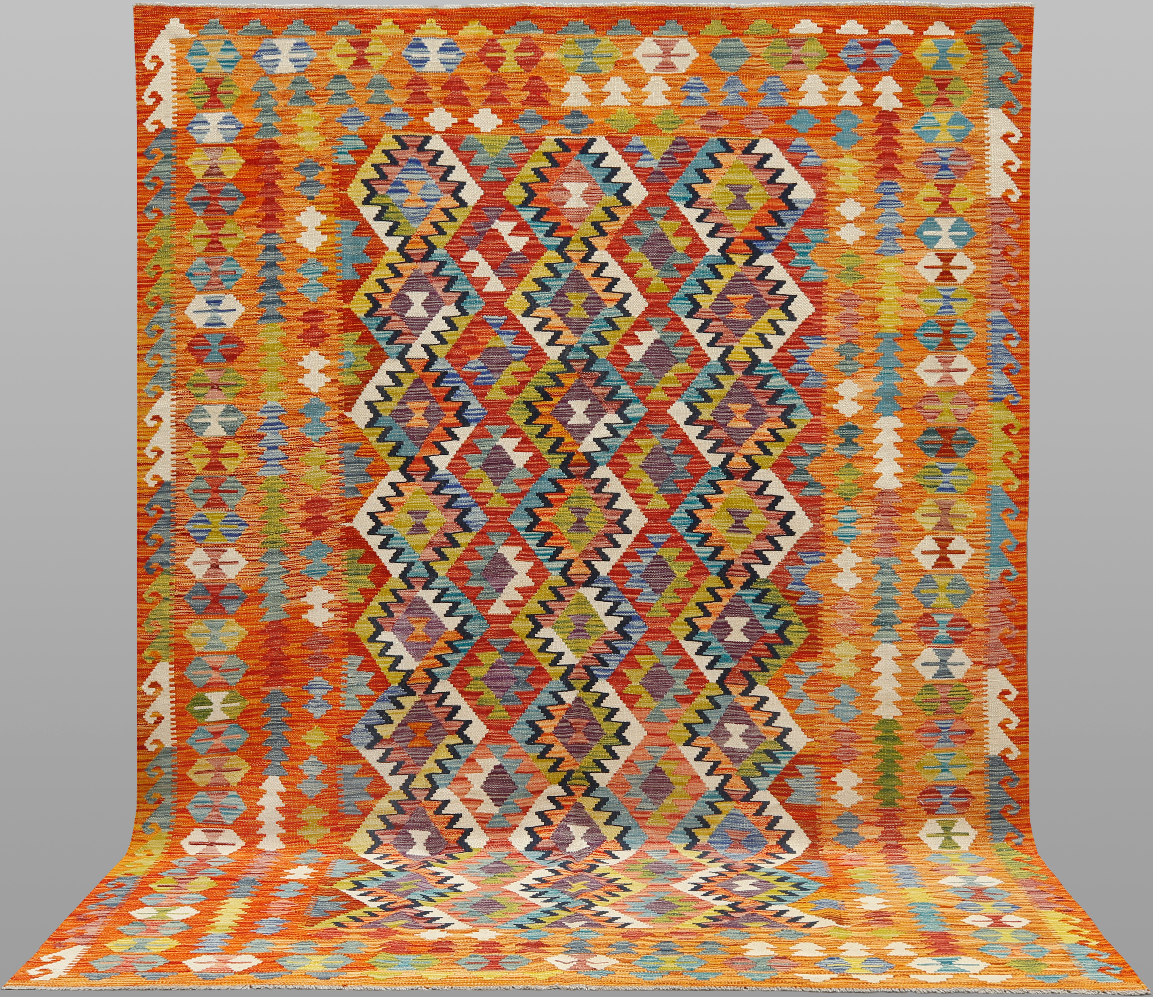 ORIENTMATTA. Kelim klassisk design 297 x 202 cm.