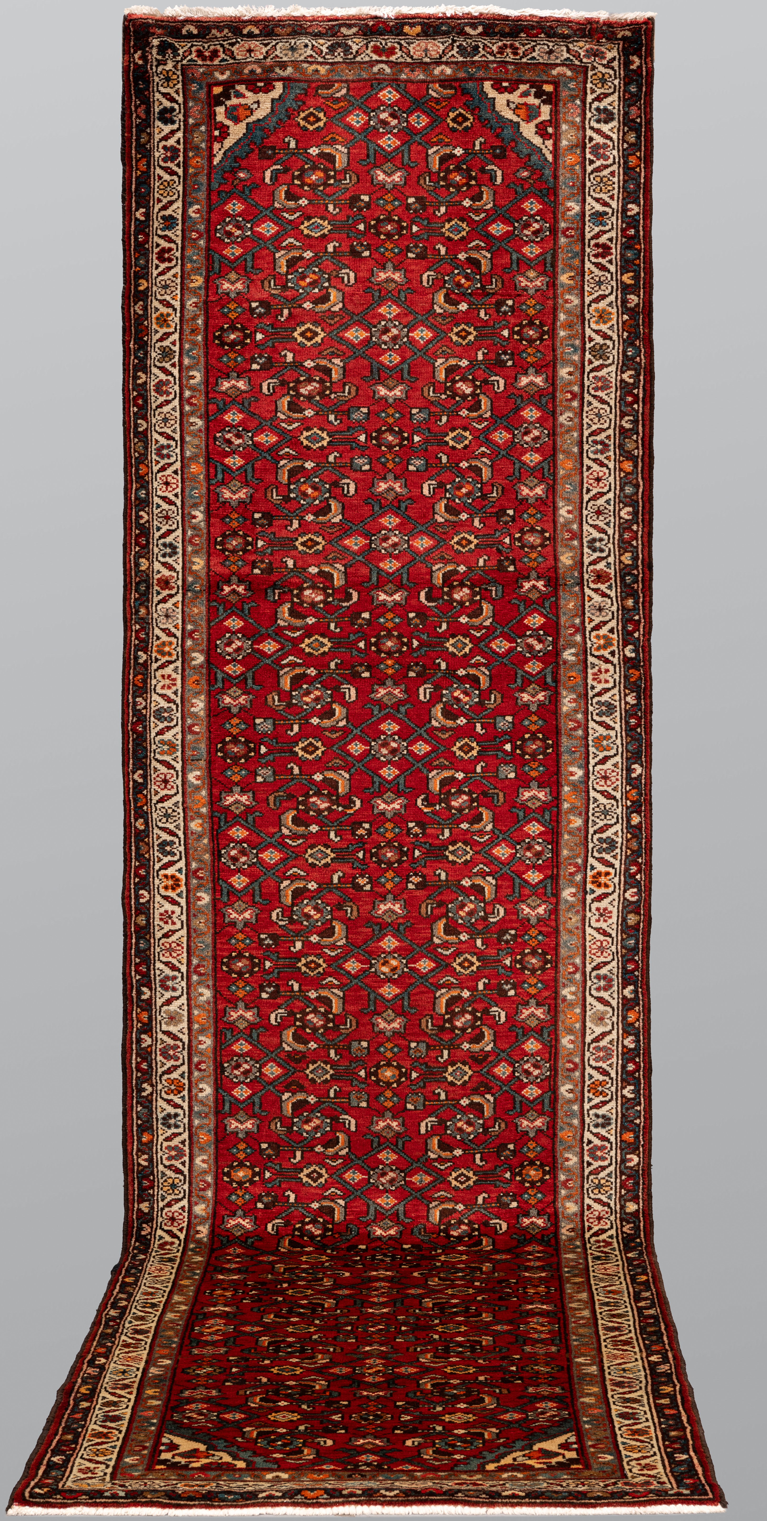 ORIENTMATTA. Hosseinabad gallerimodell, 308 x 91 cm.