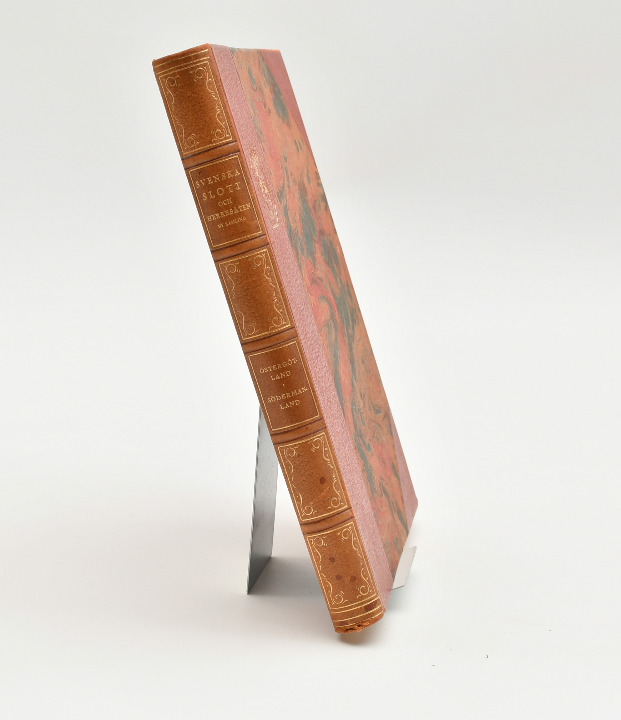 Svenska slott. Östergötland, Sörmland. 1933.