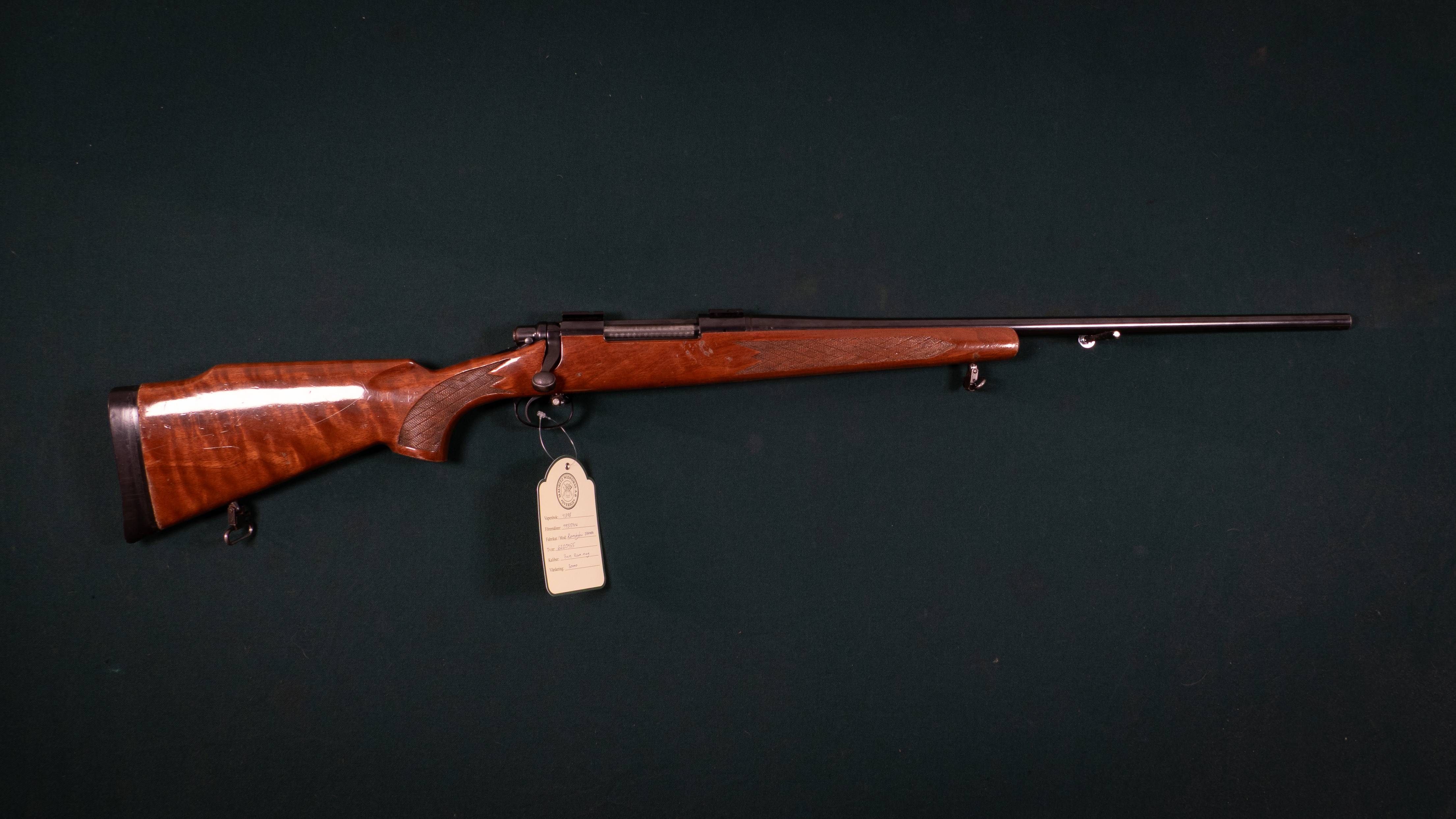Remington 700ADL kal. 7mm rem mag Tillv.nr. 6220955 SE0158396.