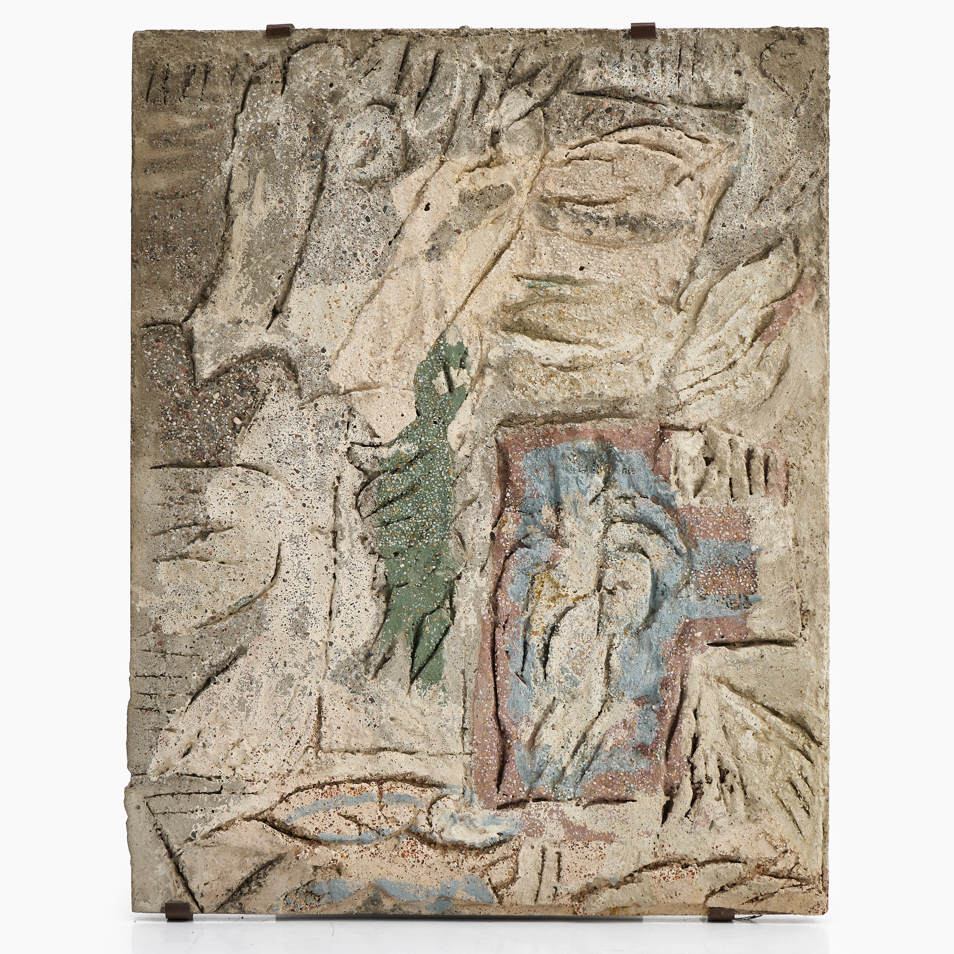 SIRI DERKERT. (1888-1973), Komposition, väggskulptur, verk i betong, ristad och målad betong.