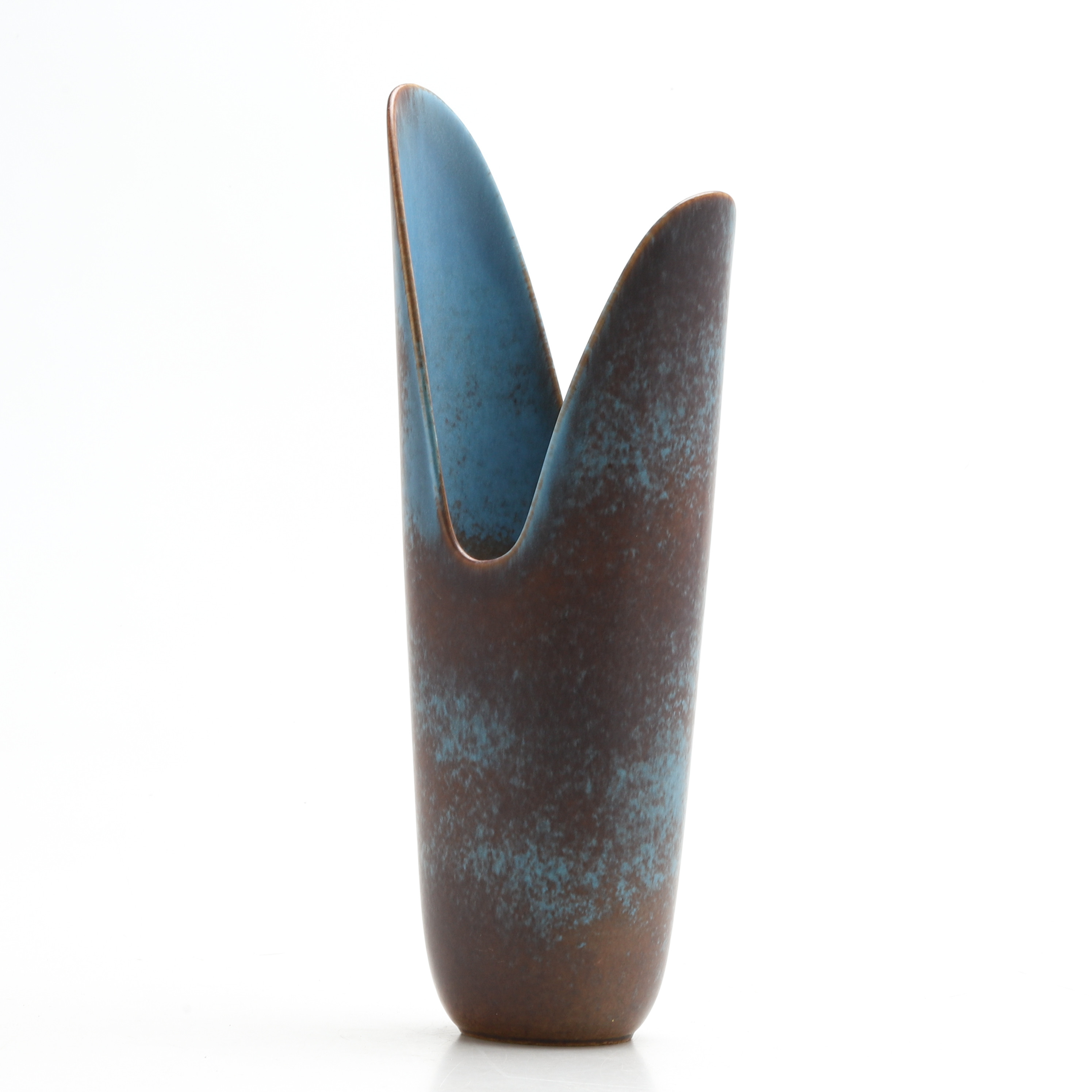 GUNNAR NYLUND. Vas, "Gäddgap", Rörstrand, signerad, 1950/60-tal.