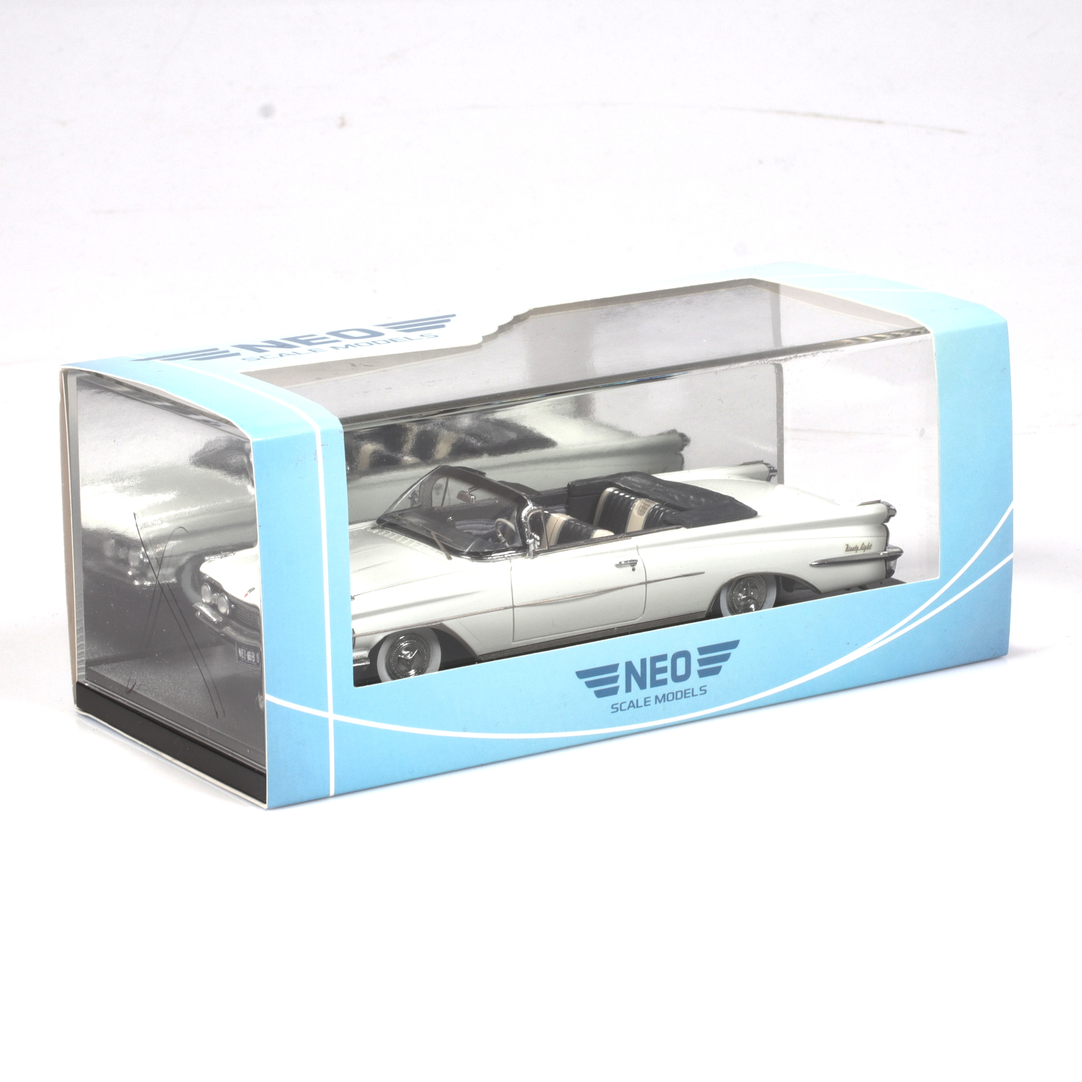MODELLBIL, metall/resin, Oldsmobile 98 Convertible, 1959, NEO Models, skala 1:43.