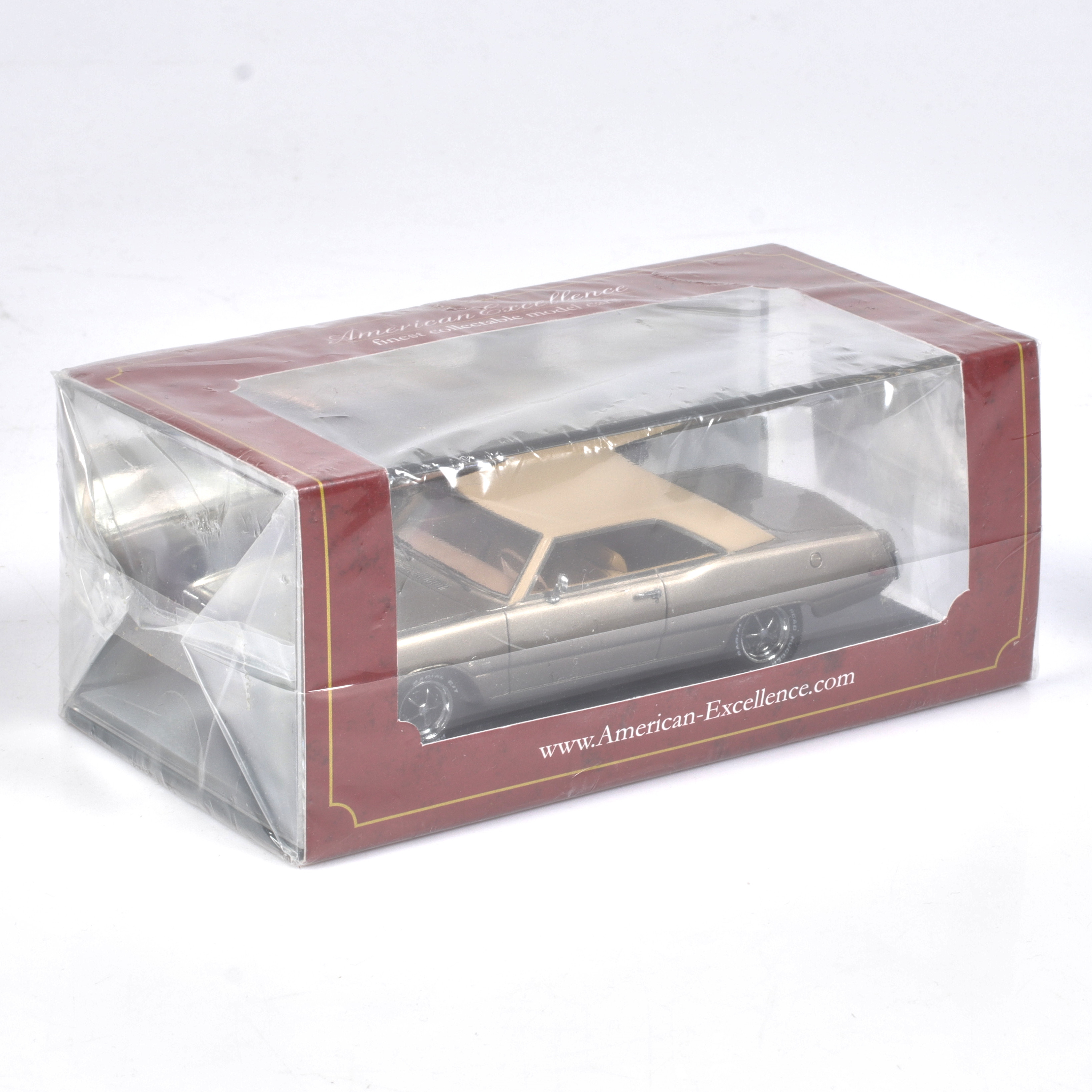 MODELLBIL, metall/resin, Dodge Dart Swinger, NEO Models, skala 1:43.