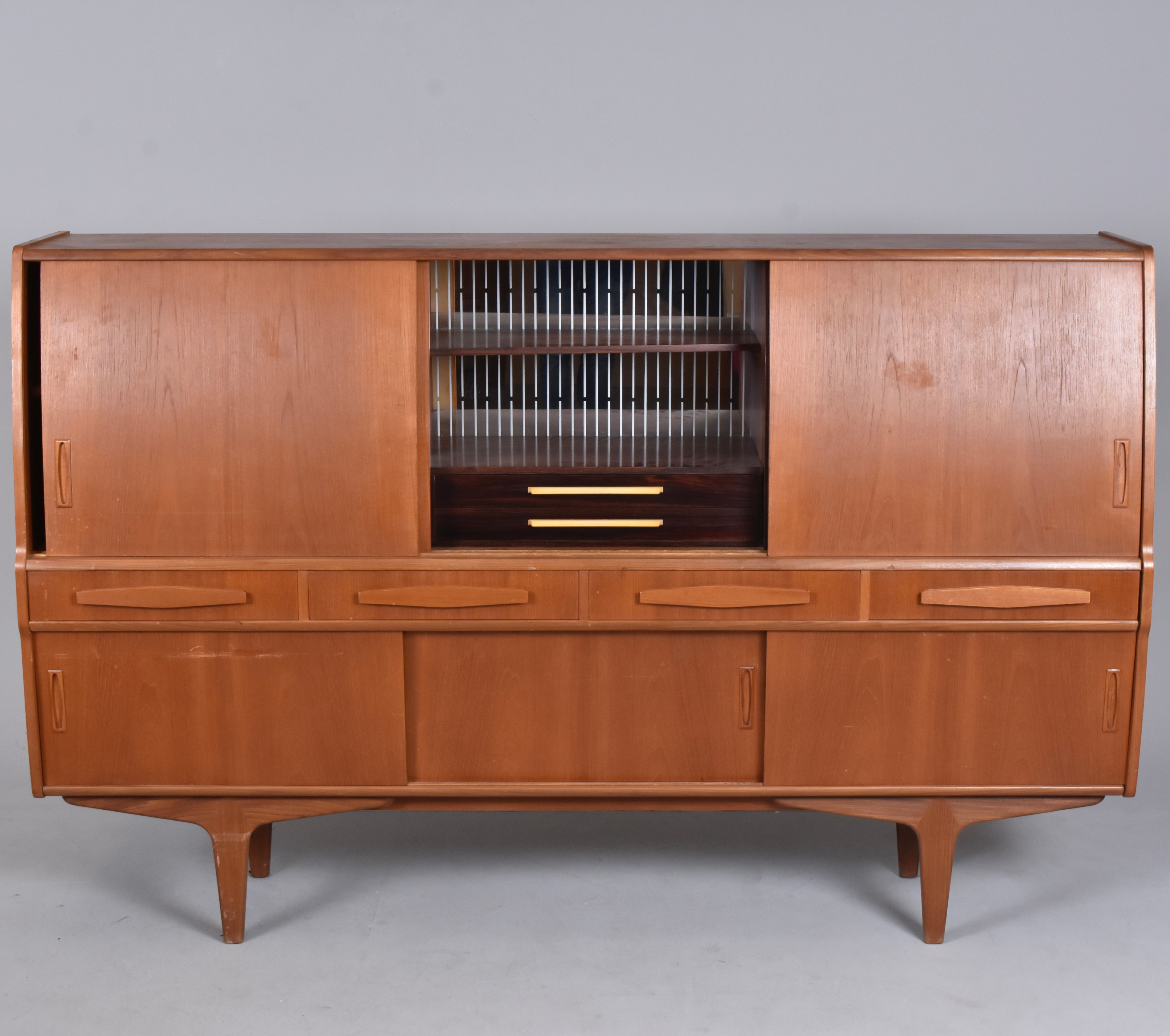 POUL M JESSEN. SIDEBOARD, teak, 1960-60-tal.