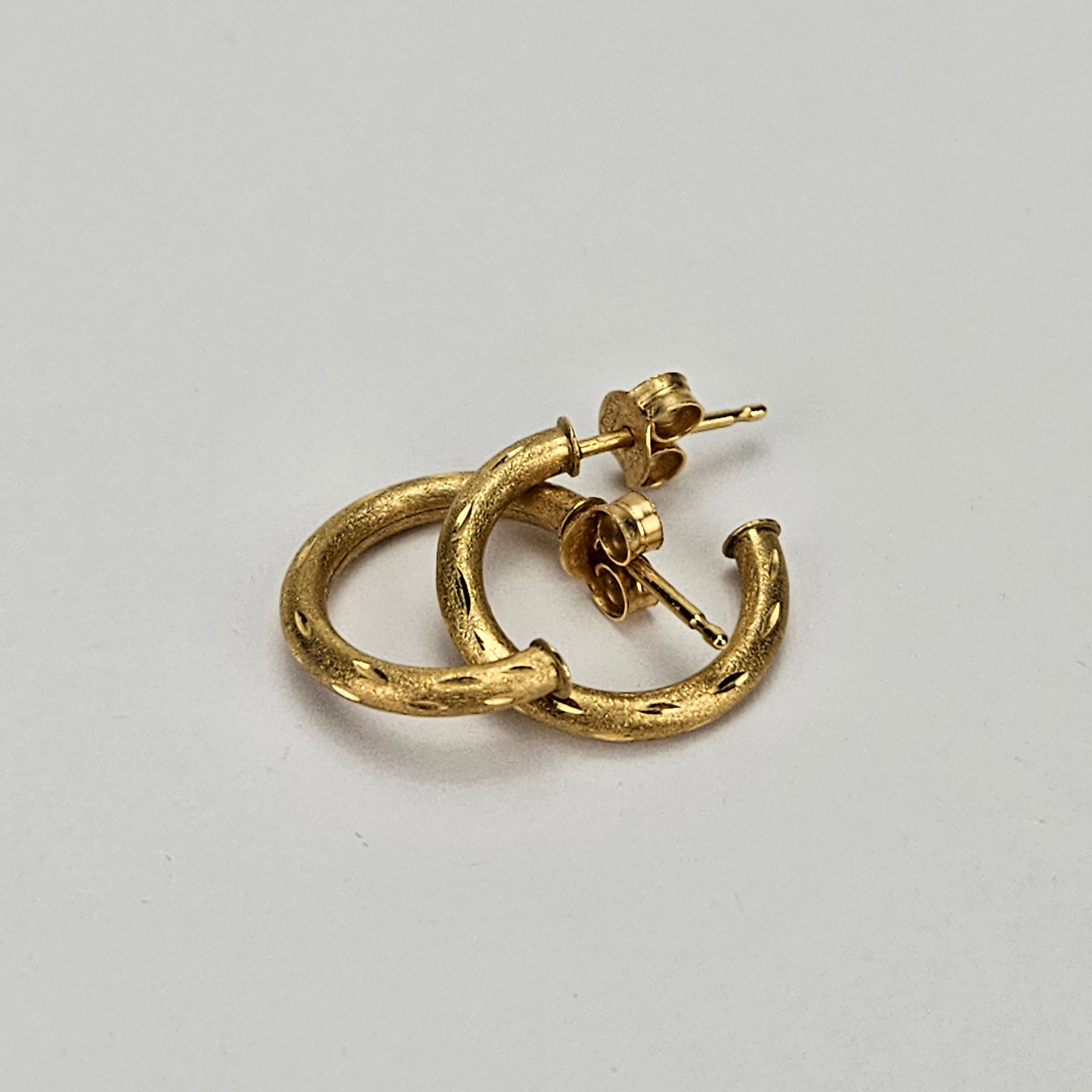 ÖRHÄNGEN, ett par, guld, 18K, vikt ca. 1,1 gram.