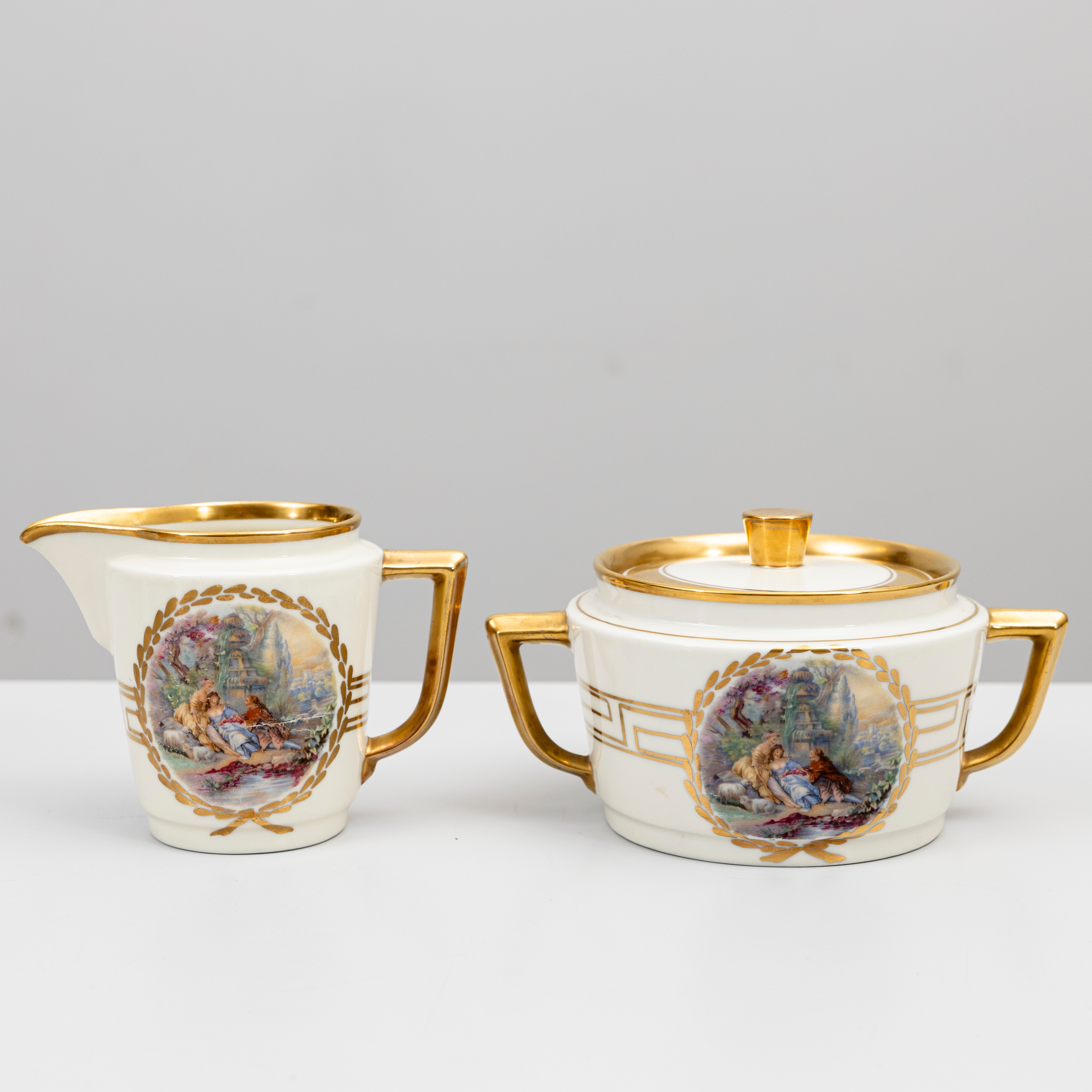 KAFFESERVIS, 33+2 delar, Porslin, 2:a sortering , Royal Copenhagen.