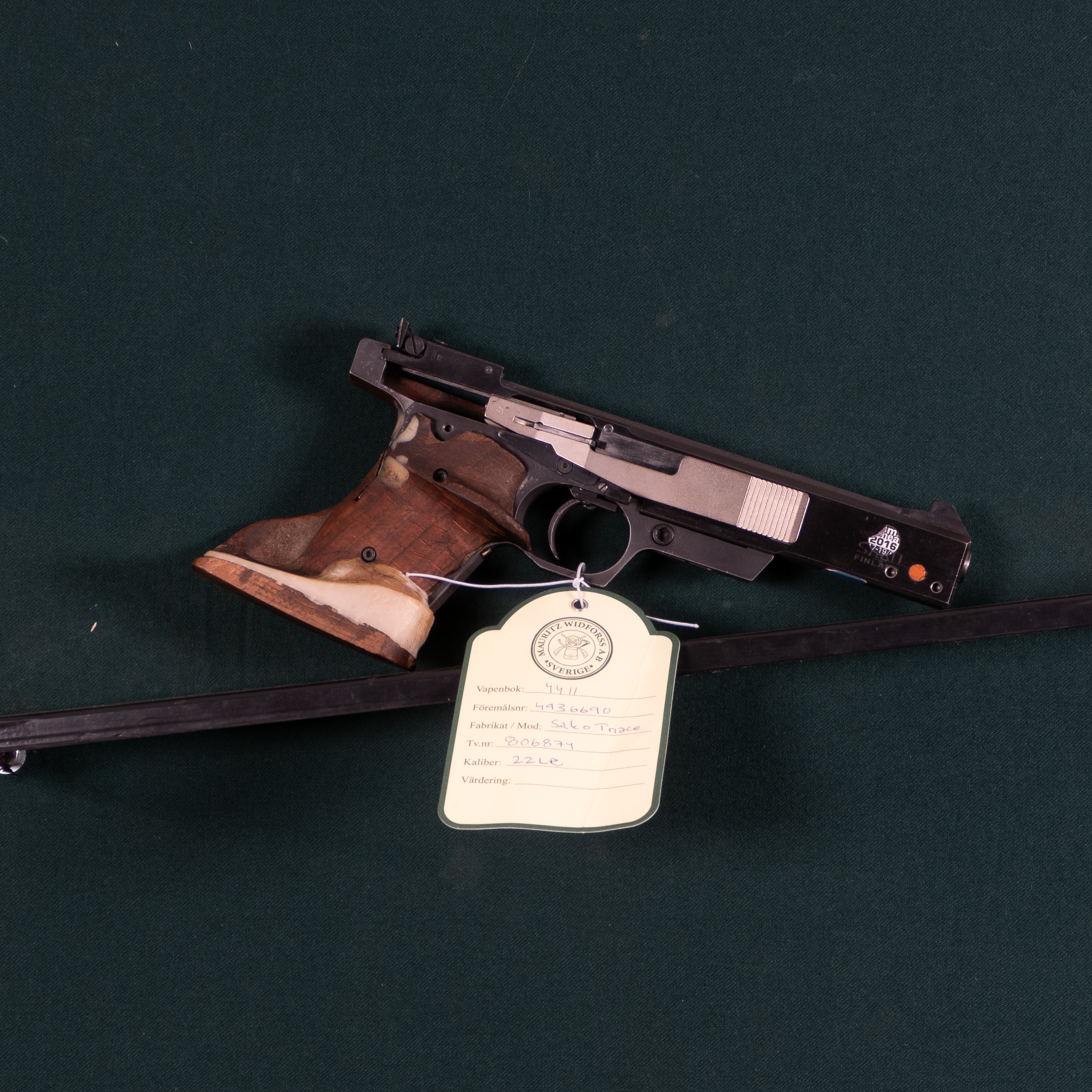 Sako Triace kal. 22LR Tillv.nr. 806874 Växelsats Kaliber 32. Tillv.nr. 810134.