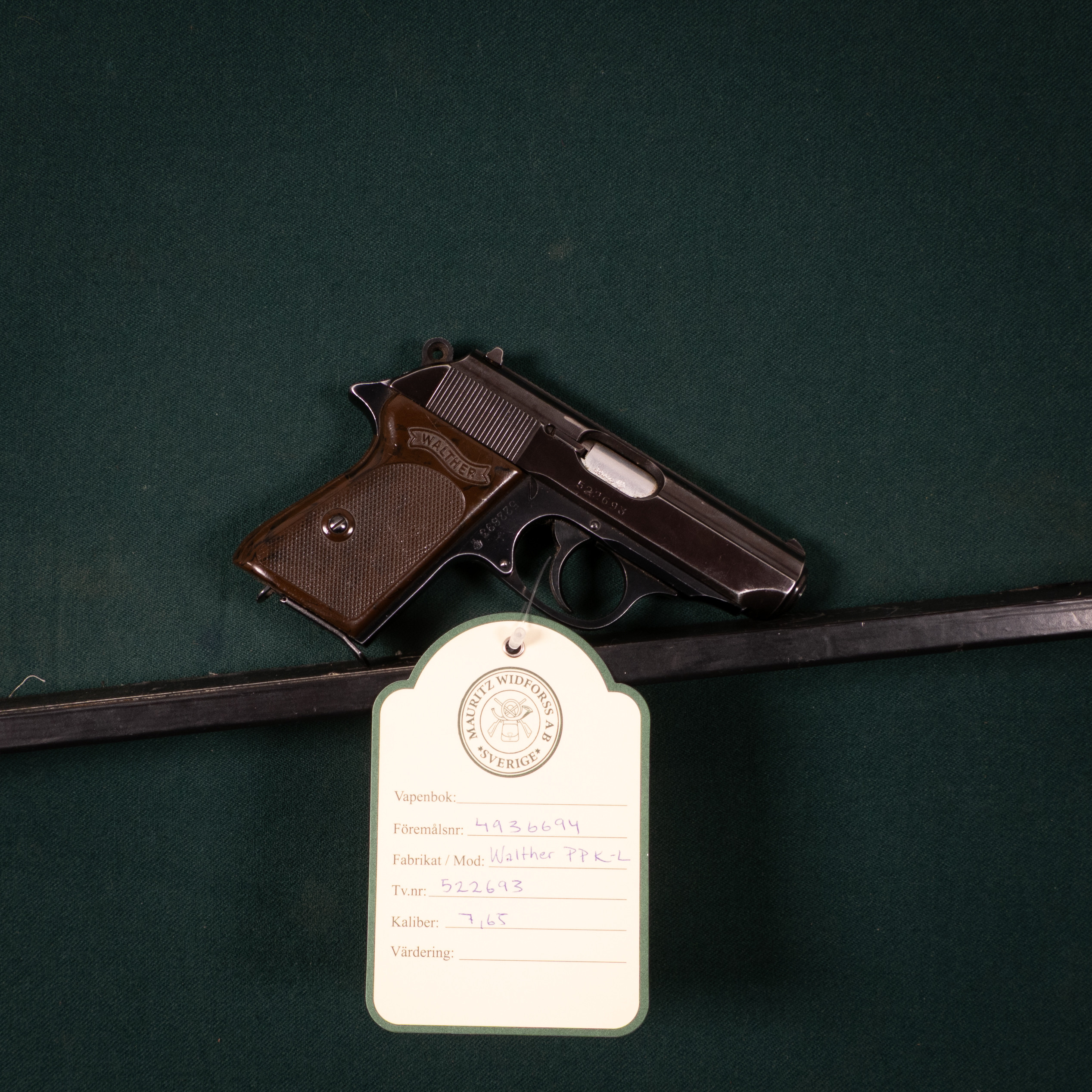 Walther PPK kal. 7,65 Tillv.nr. 522693.