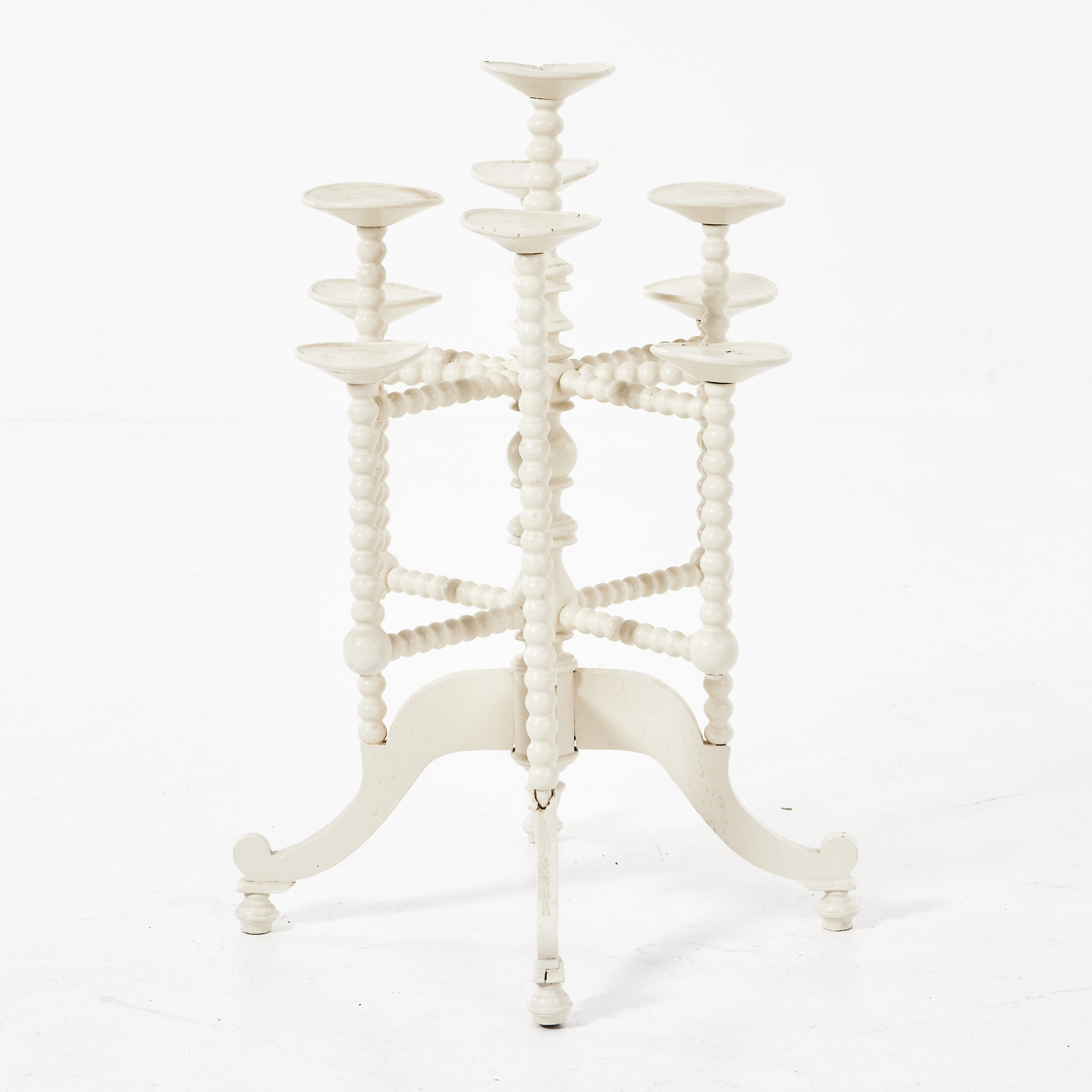 BLOMPIEDESTAL, för 9 st. krukor, bemålad, omkring 1900.