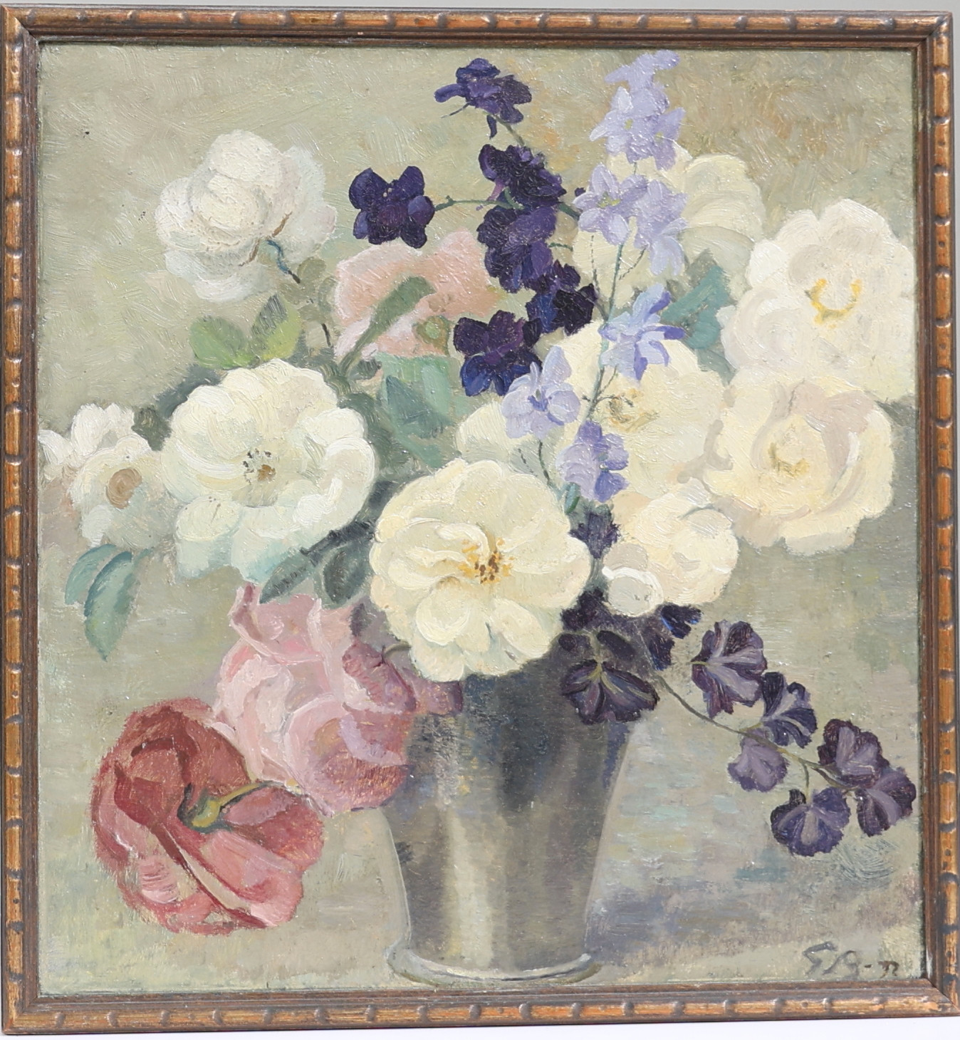 GUSTAF BÖKLIN. Blomster i vas, olja på pannå, signerad GB, otydligt daterad.