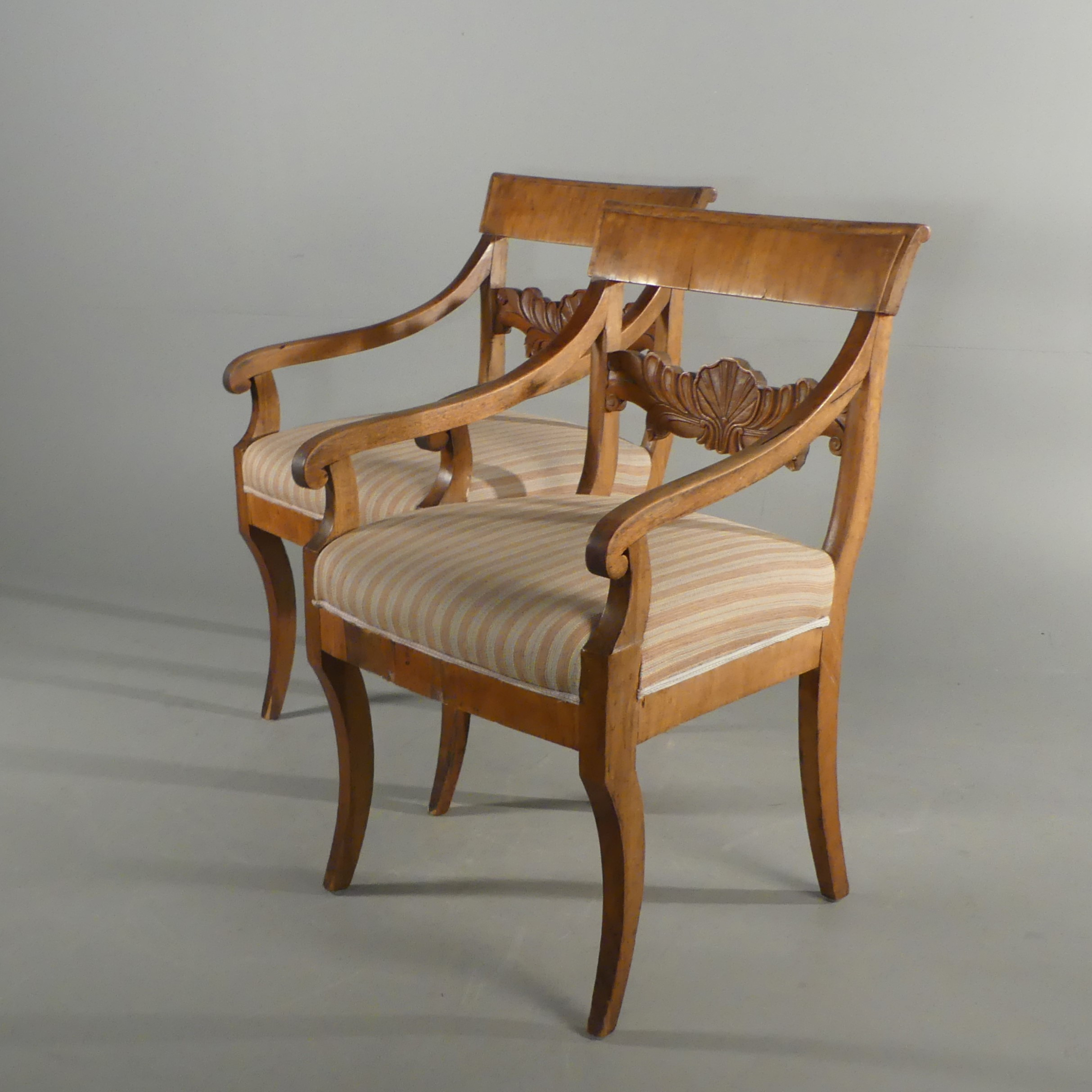 KARMSTOLAR, ett par, Karl Johan-stil.