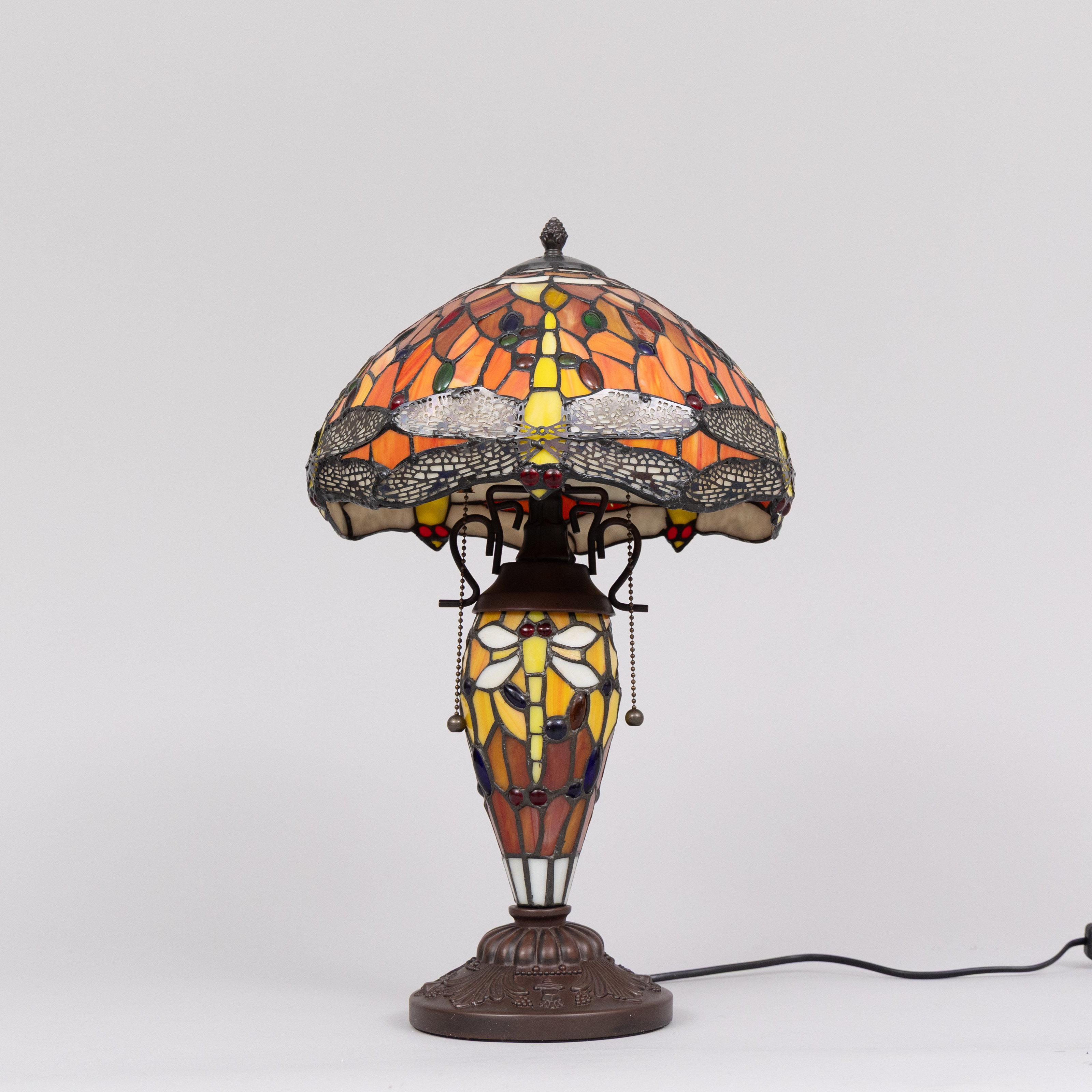 BORDSLAMPA, Tiffanystil, samtida.