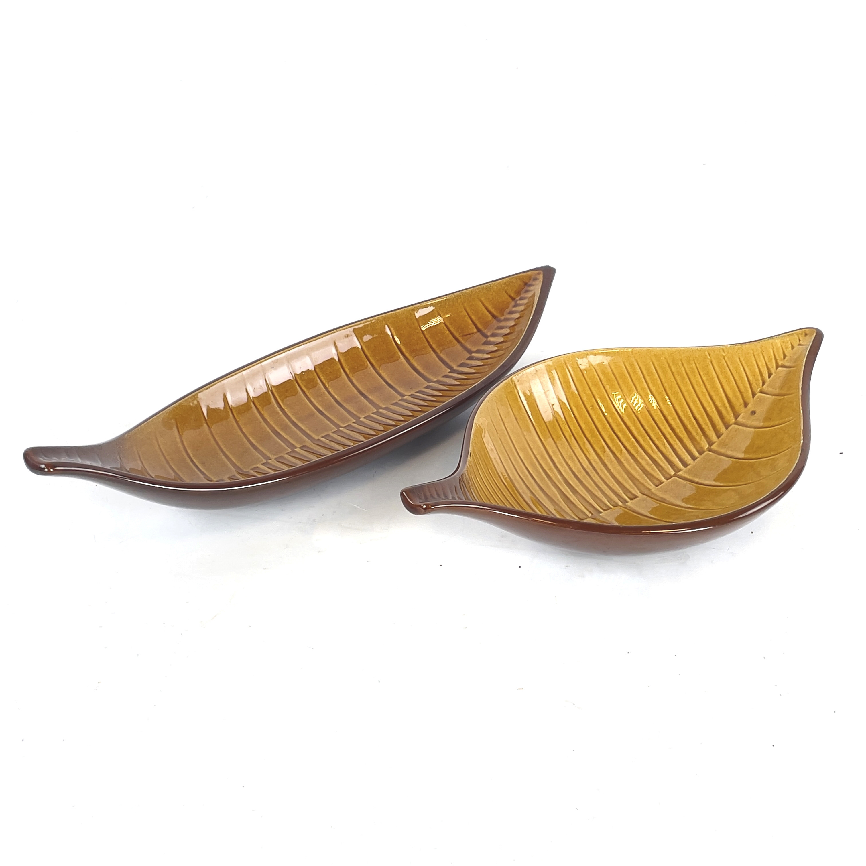 MARIANNE WESTMAN. Skålfat, 2 st, keramik, Rörstrand, 1900-talets mitt.