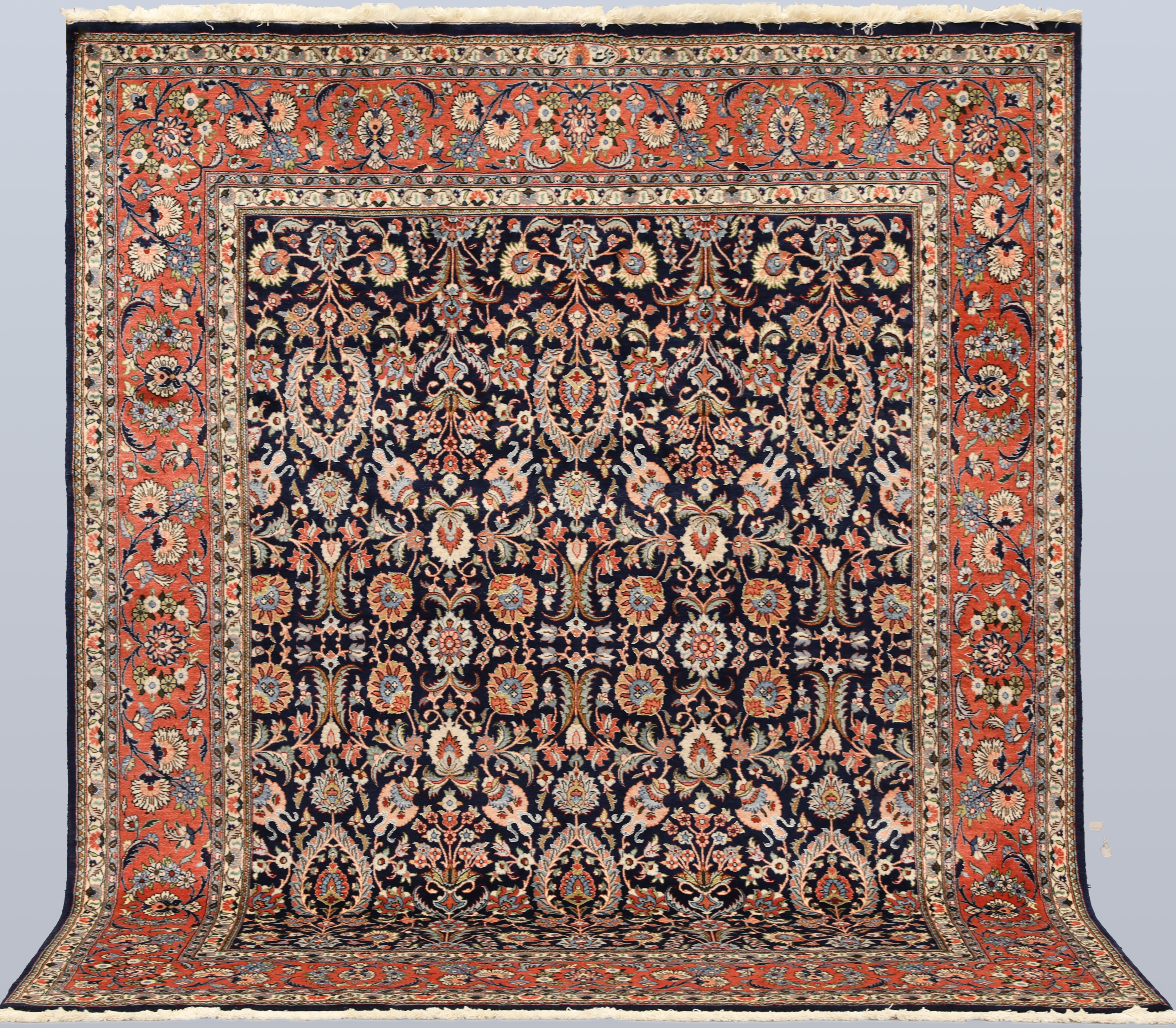 MATTA. Moud part silk fine, ca 500.000 knutar/kvm. 240 x 208 cm.