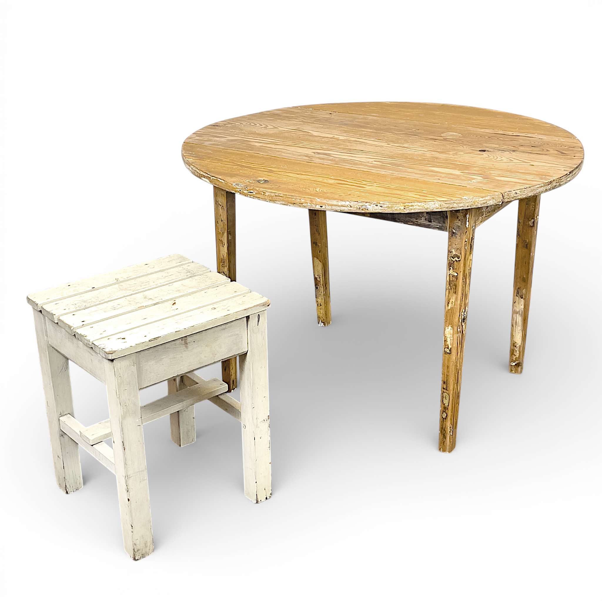 KLAFFBORD & PALL. Trä, 1800/1900-tal.