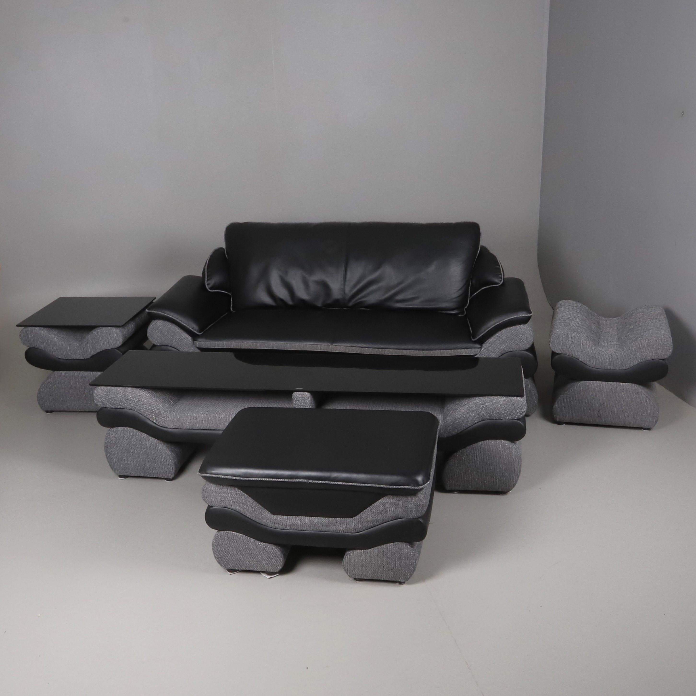 SOFFGRUPP, 5 delar, Amazon, grått tyg/ svart skinn, Italien, samtida.