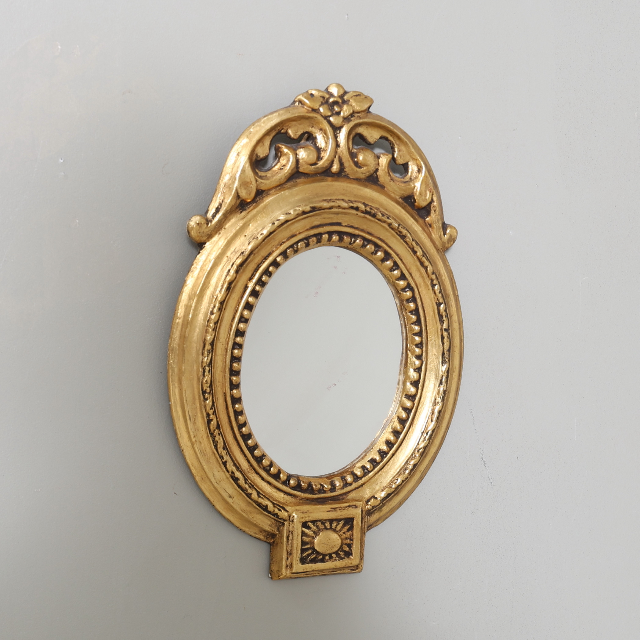 SPEGEL, förgylld ram, 1900-tal.