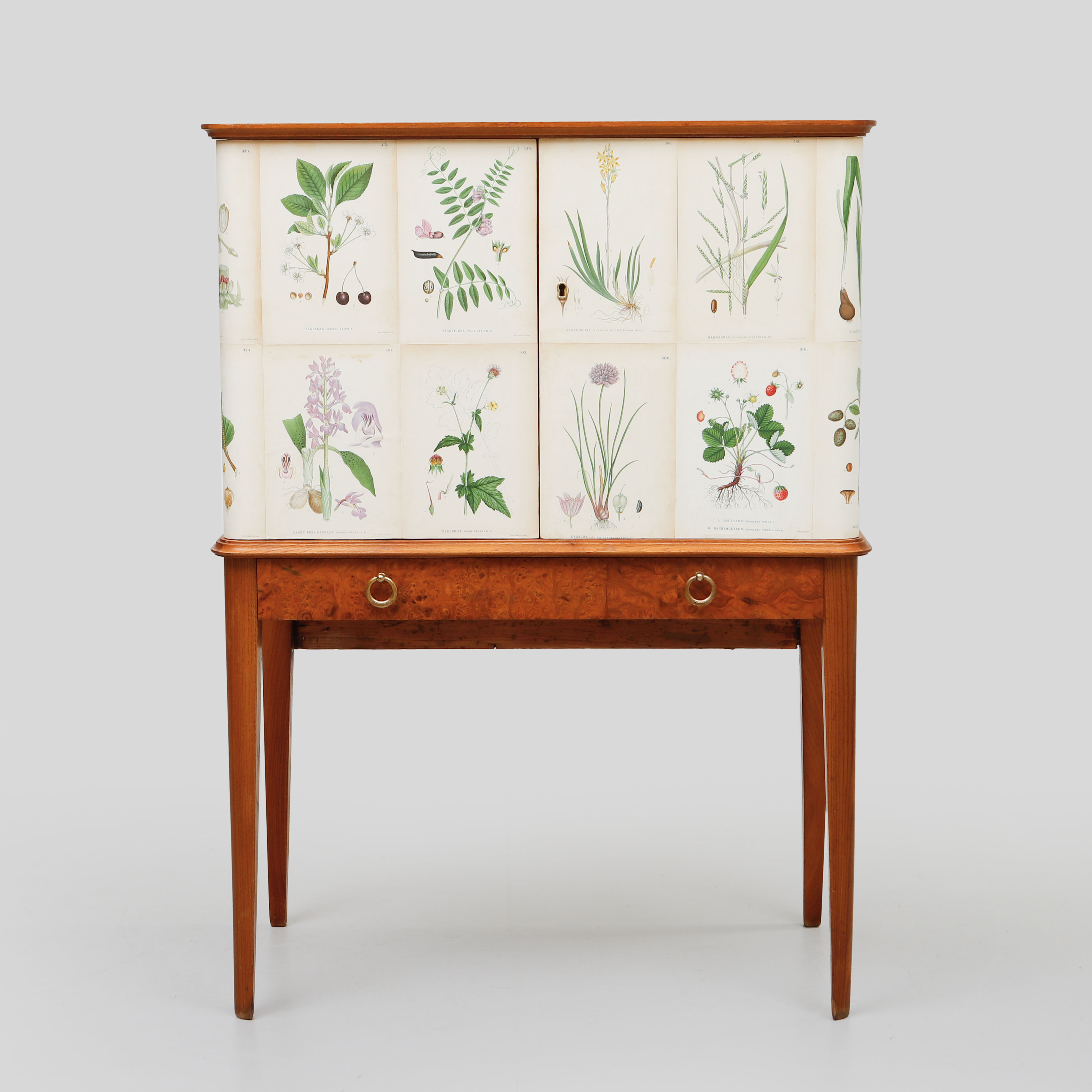 BARSKÅP, Swedish modern, klätt med Nordens Flora.