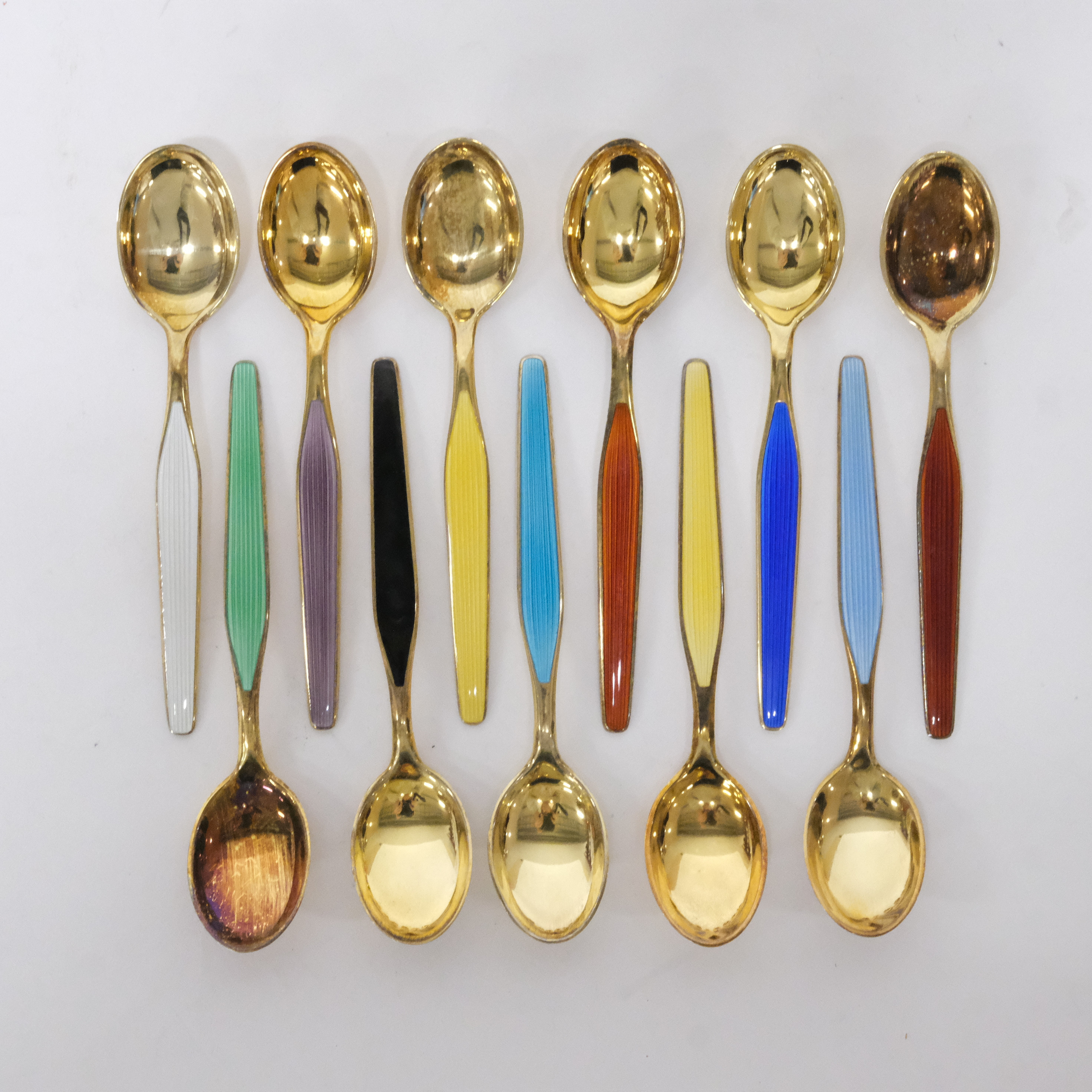 SKEDAR, EMALJ, SILVER, 11 DELAR.