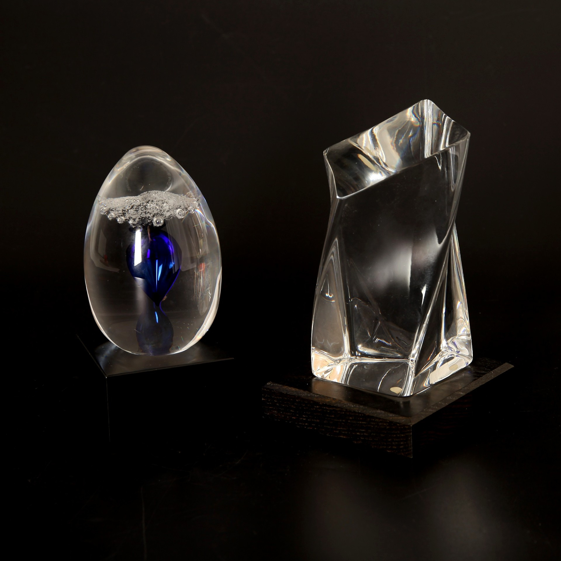 GLASSKULPTURER, 2 st, Studio Åhus 1900-talets senare del.