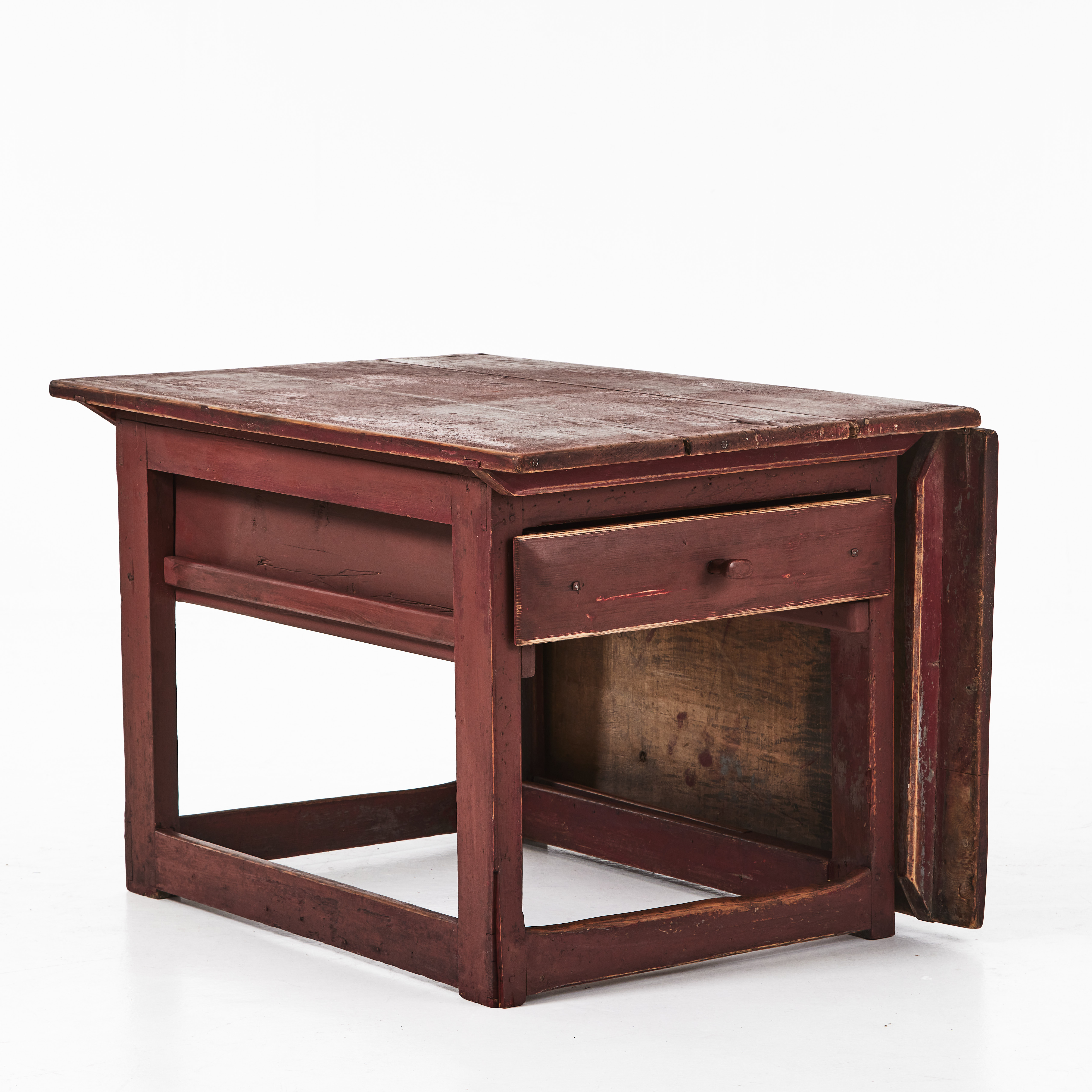 SLAGBORD, 1800-talets första hälft/mitt, allmoge, rödmålad fur, ett slag, genomgående låda.