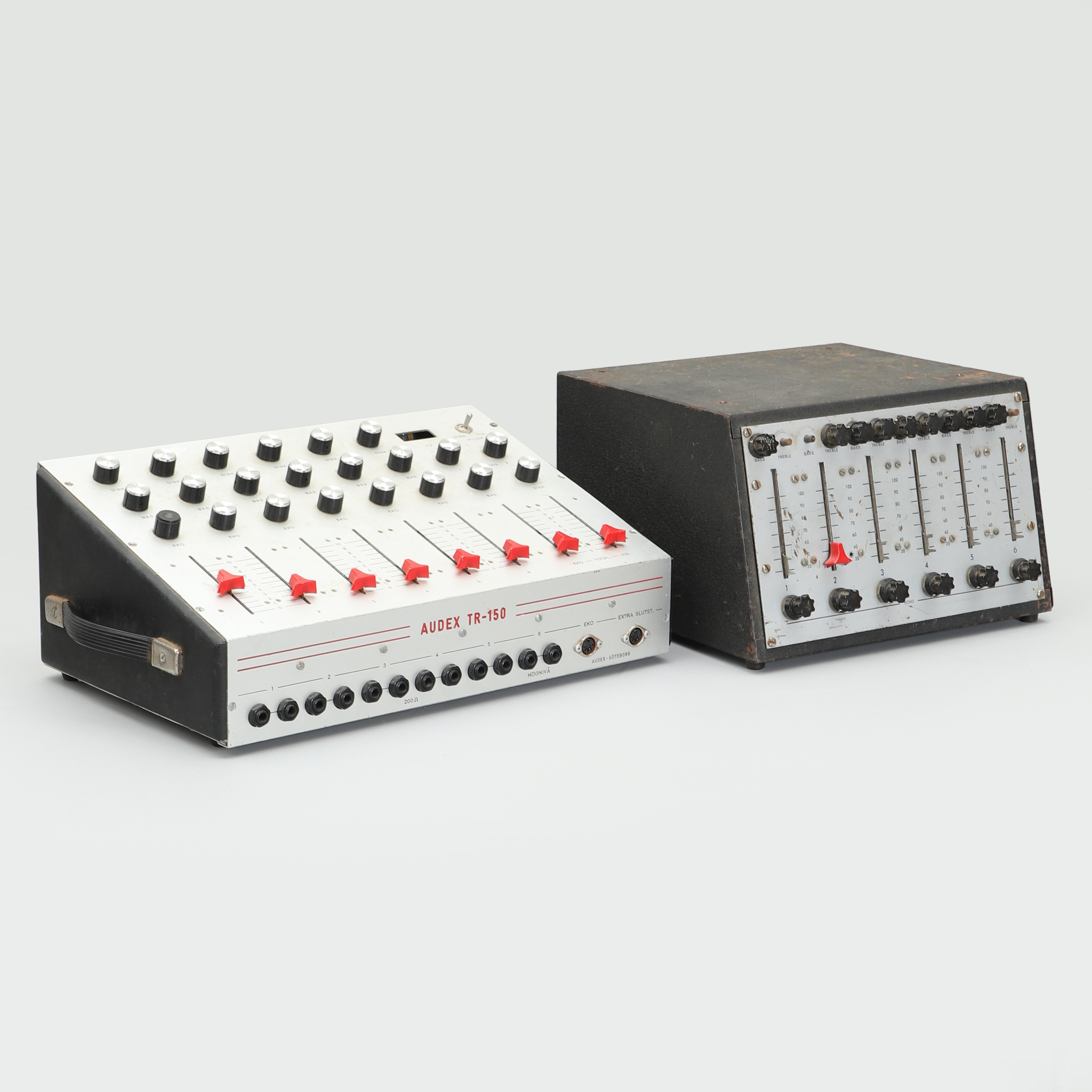 MIXER, 2 st, Audex TR-150 och Ackuset New Sound.