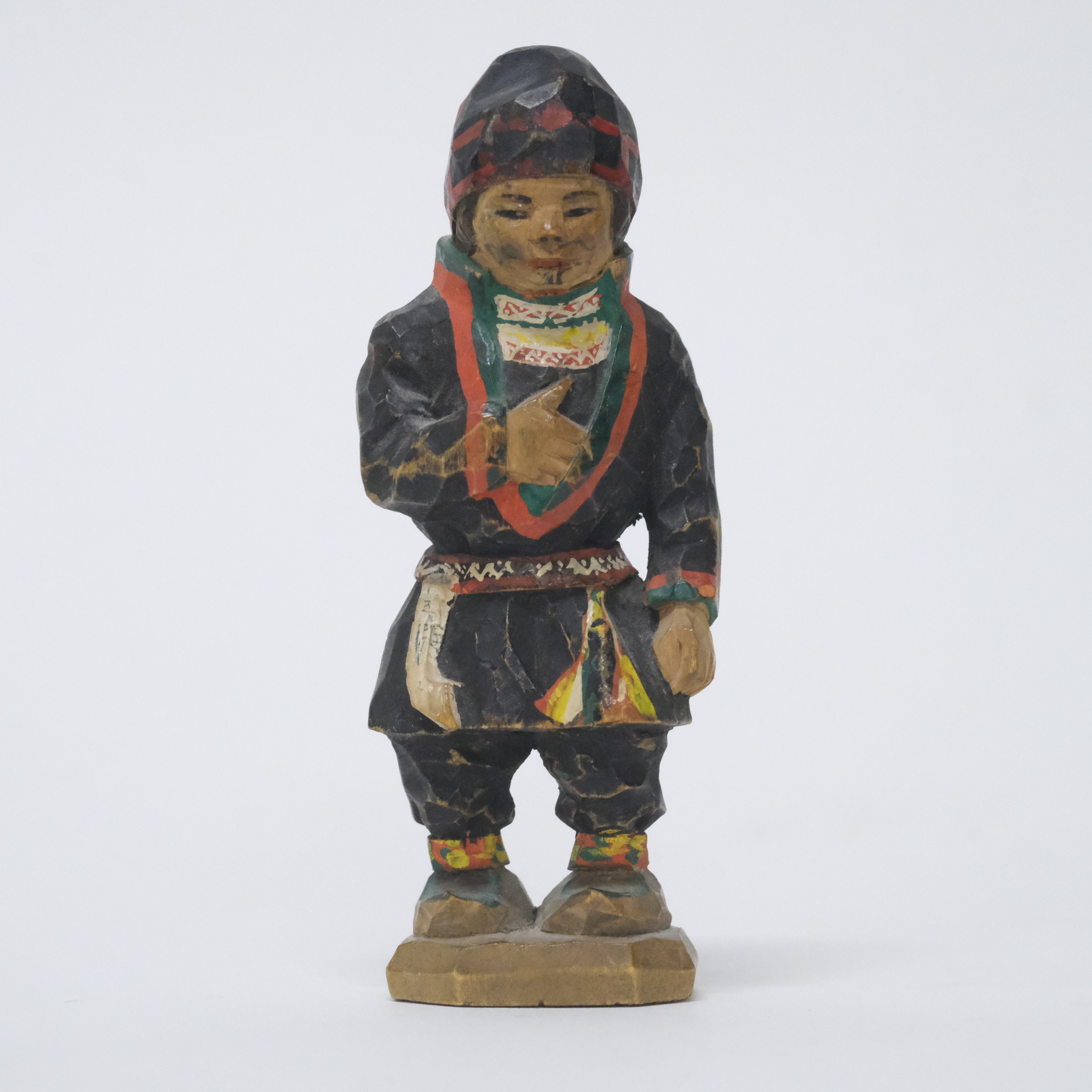 TORBORG LINDBERG-KARLSSON. TRÄFIGUR.