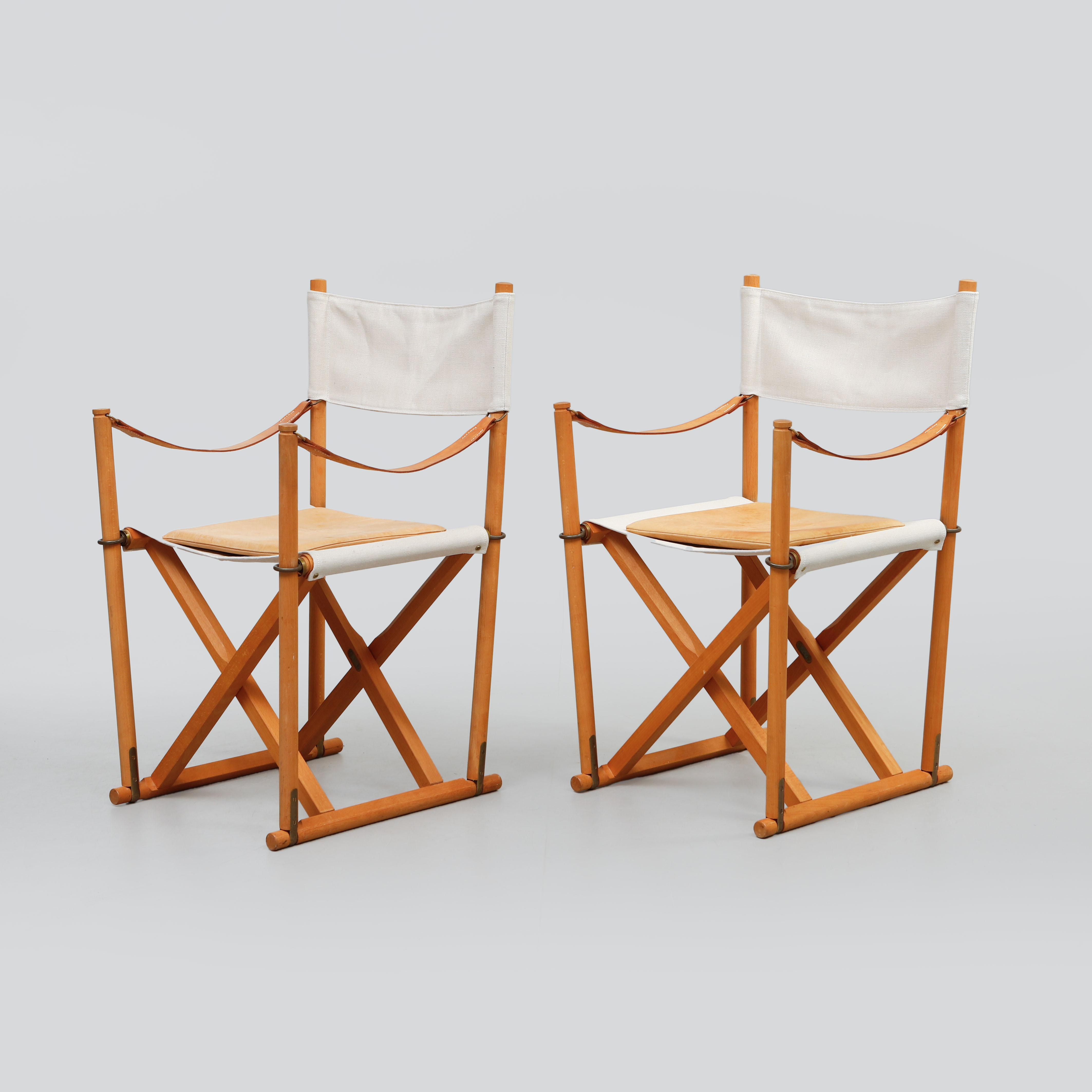 MOGENS KOCH. Fällstolar, 2 st, "MK-16". Brickmärkta Mogens Koch Denmark, Rud. Rasmussen.