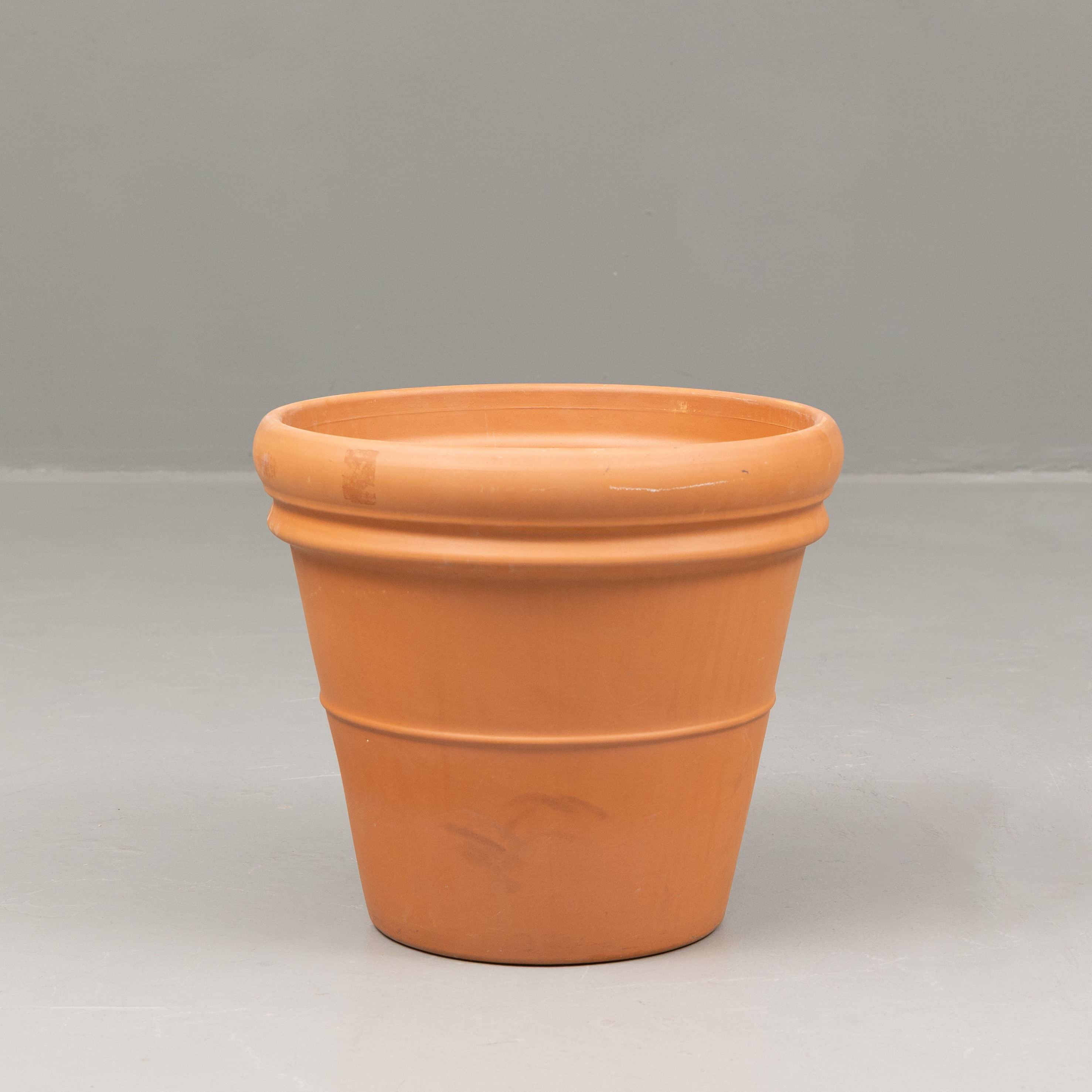 KRUKA, terracotta, made in Italy.