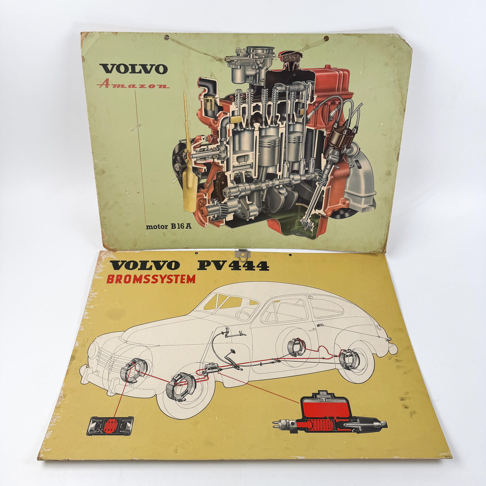 VOLVO - Amazon/PV 444, undervisningsplanscher, 2 st, 1950-tal.