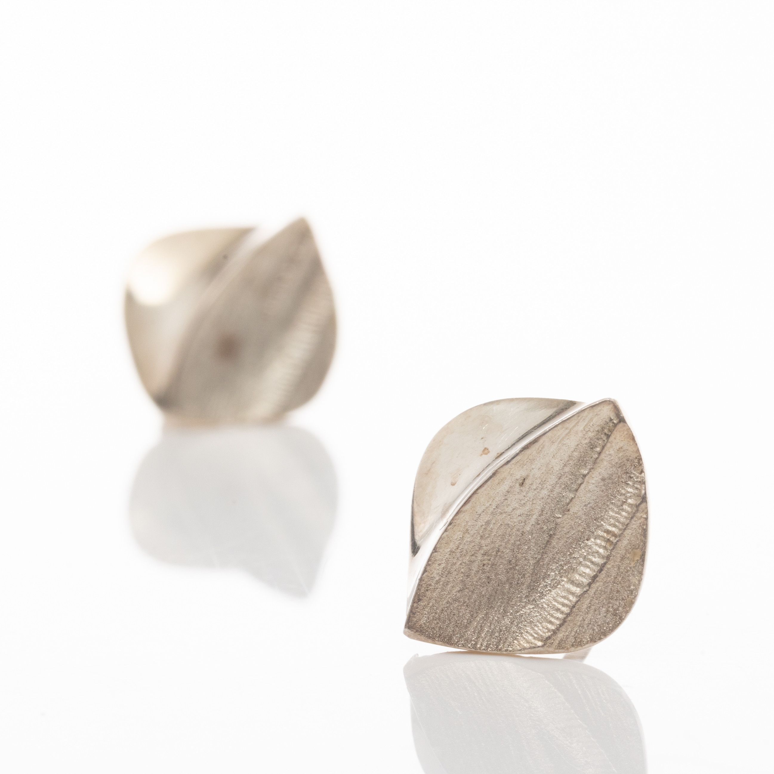 MATTI J HYVÄRINEN. Örhängen, Sterlingsilver.