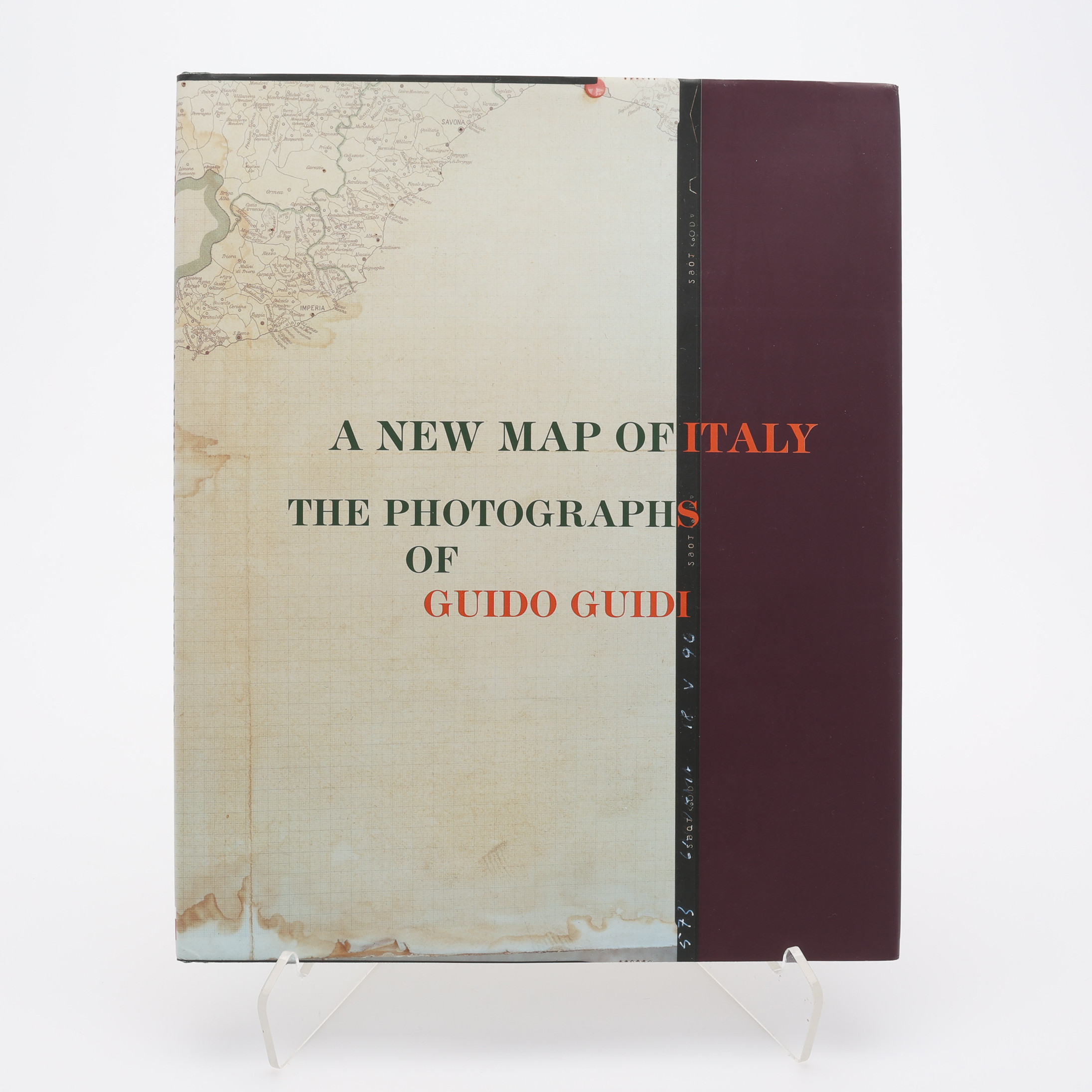 FOTO. DEN ITALIENSKE FOTOGRAFEN GUIDO GUIDIS A NEW MAP OF ITALY I FÖRSTA UPPLAGAN 2011.