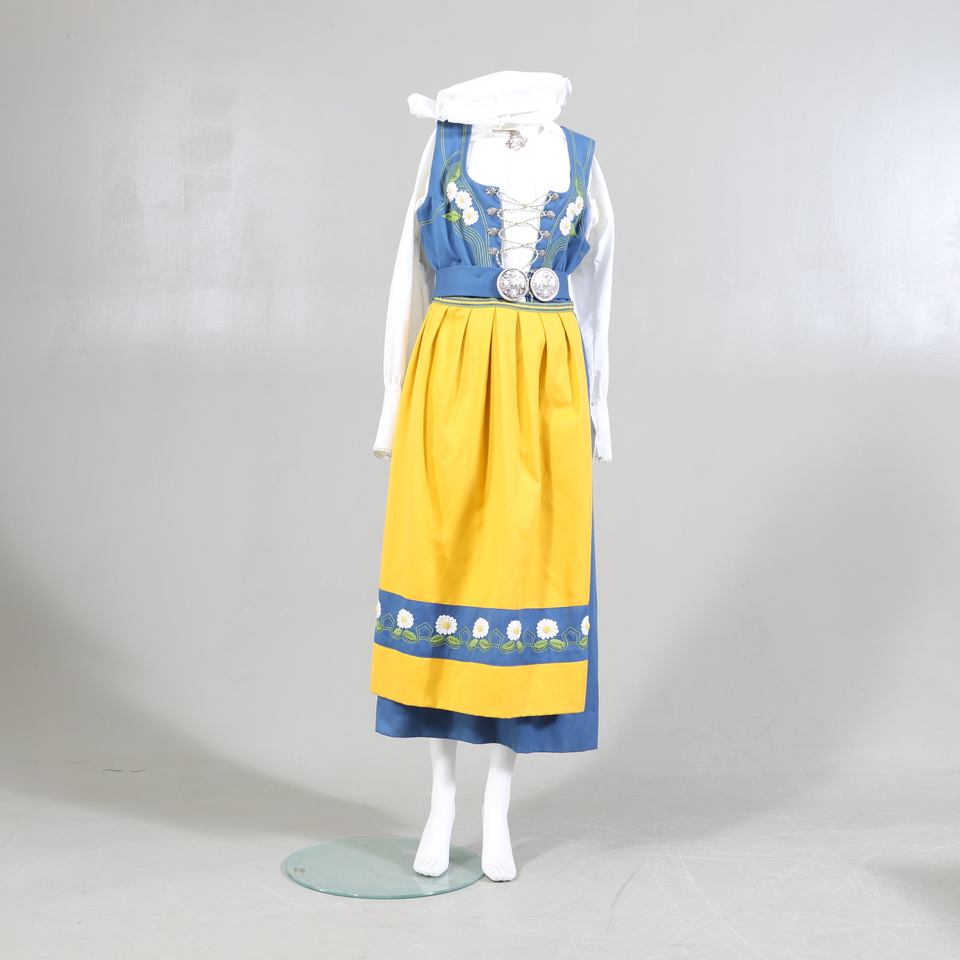 FOLKDRÄKT, "Sverigedräkten", Linneväveriet i Horred, AB Ekelund & Esspe.