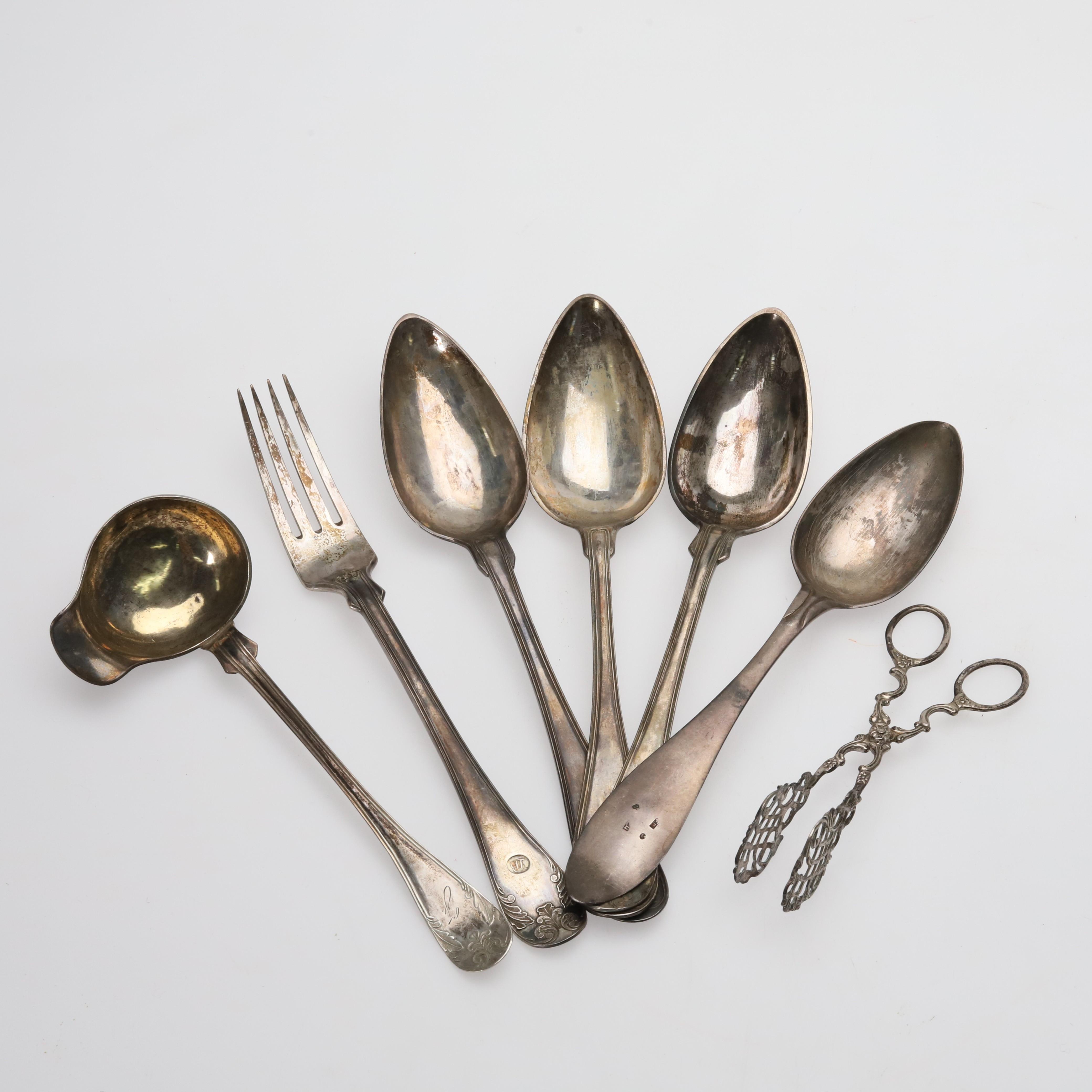 SILVER, 7 delar, 1800-tal-tal, 391,2 gram.