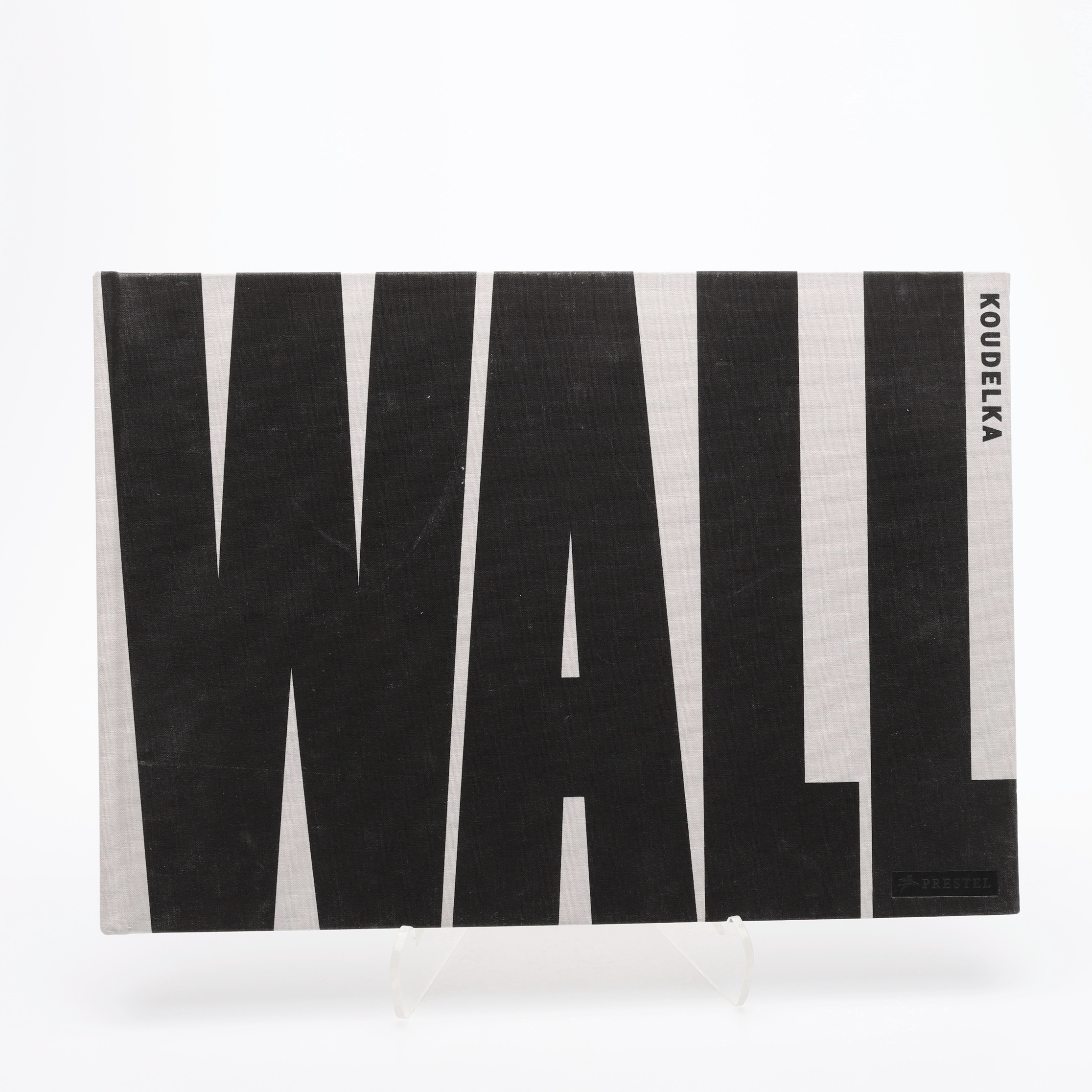 FOTO. DEN TJECKISKE FOTOGRAFEN JOSEF KOUDELKAS "WALL", 2013.