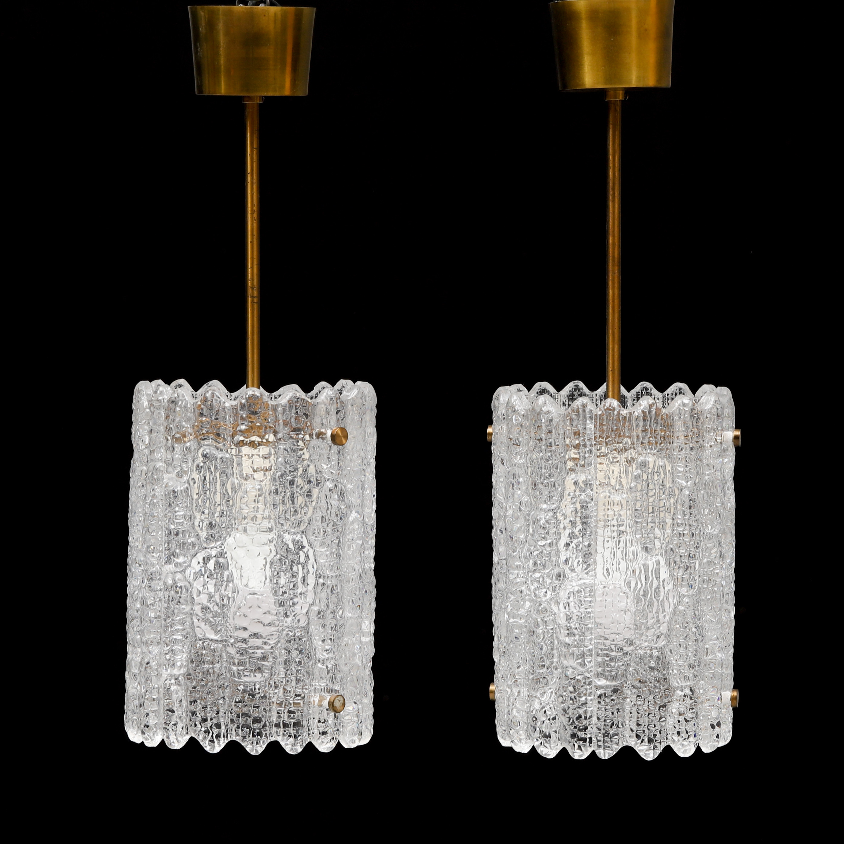 CARL FAGERLUND. Taklampor, ett par, Orrefors, 1950/60-tal.