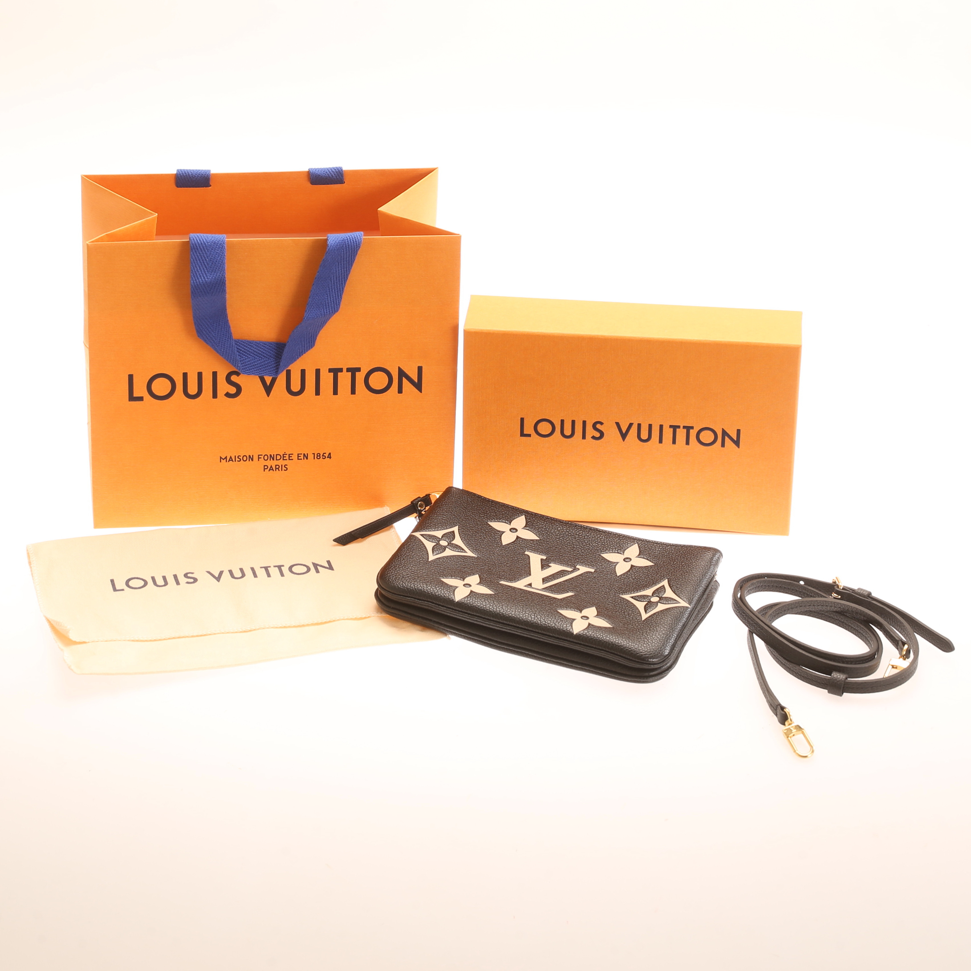 LOUIS VUITTON. Väska, "Pochette Double Zip".